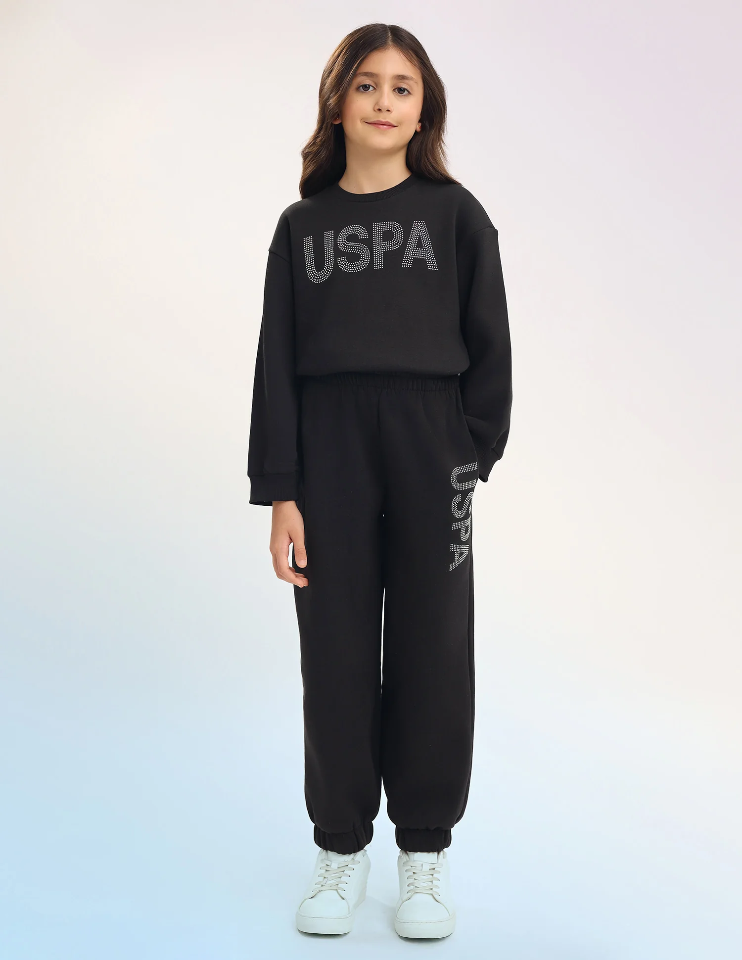 Girls Solid Regular Fit Joggers - Image 3