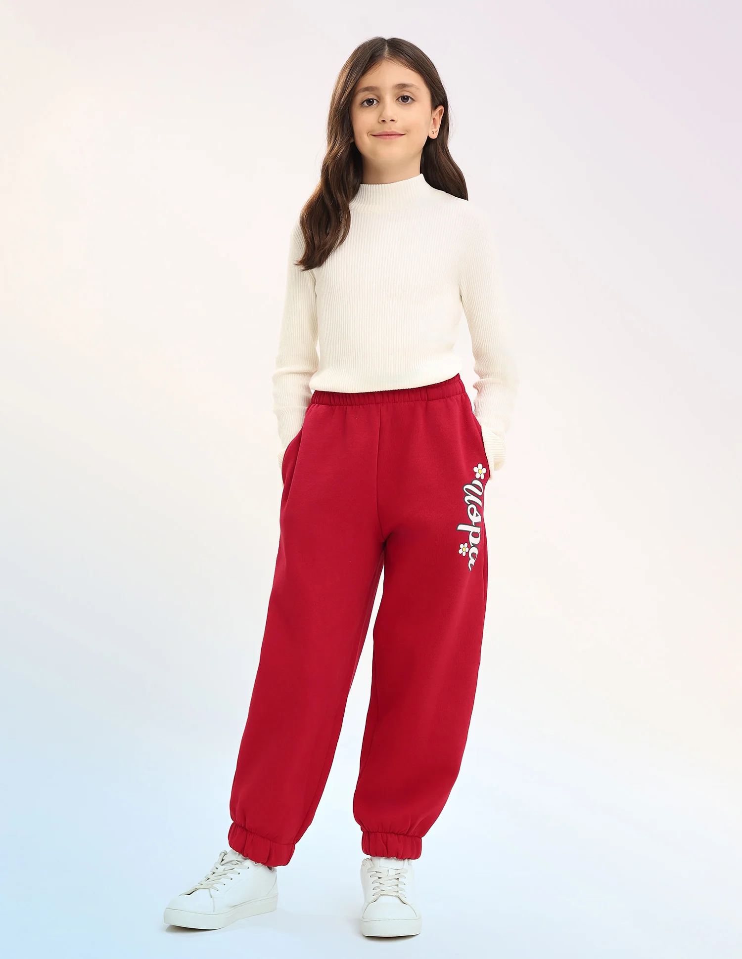 Girls Solid Regular Fit Joggers - Image 3