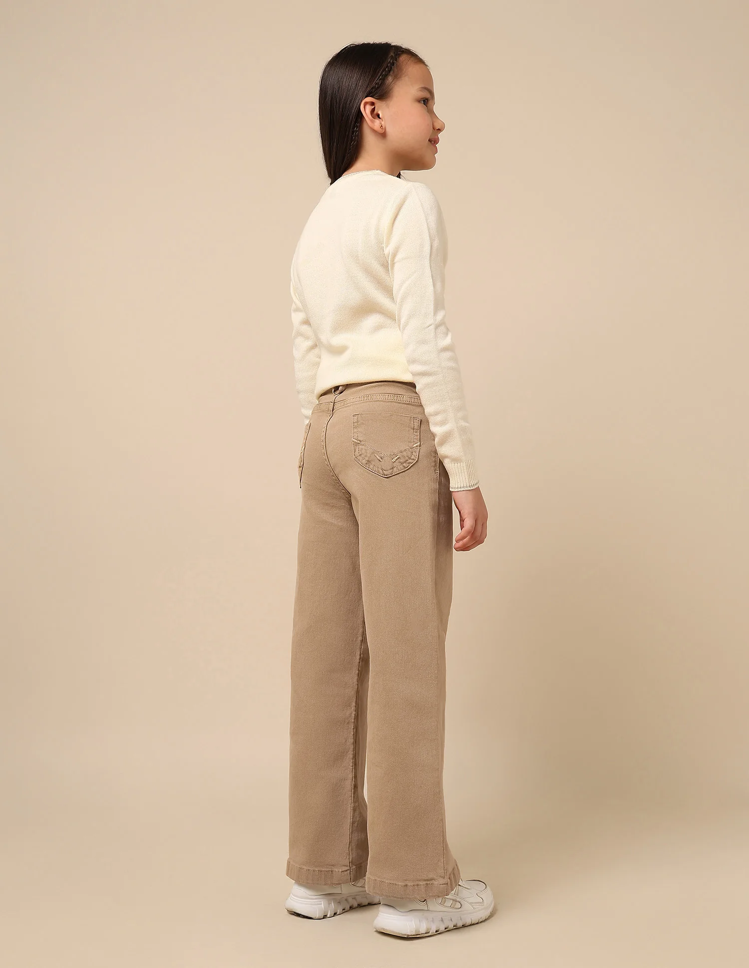 Girls Wide Leg Fit Mid Rise Jeans - Image 5