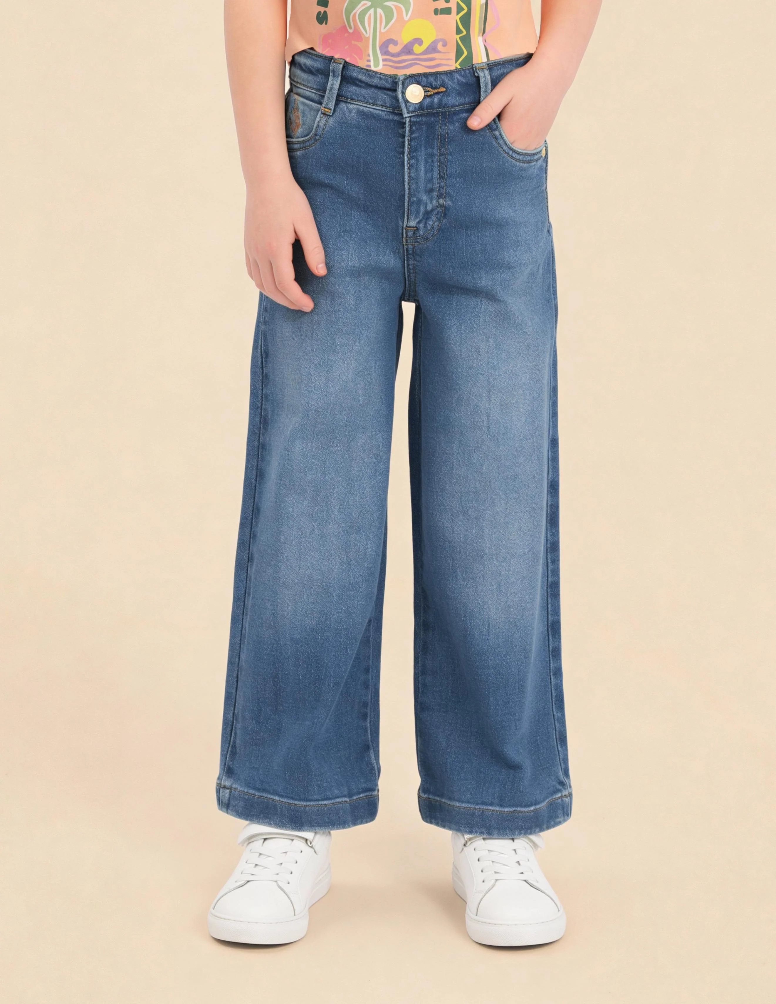 Girls Wide Leg Fit Stone Washed Jeans - Image 3
