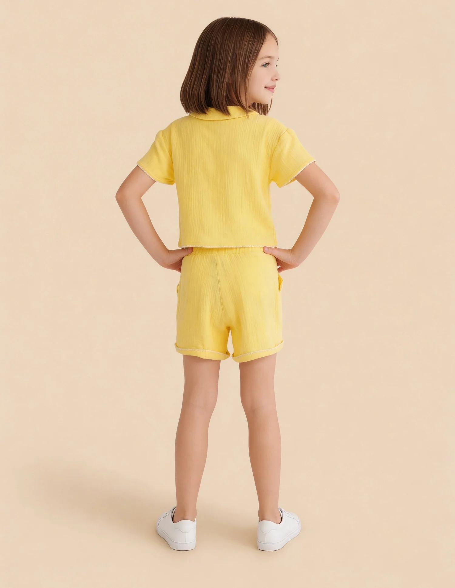 Mid Rise Comfort Fit Shorts - Image 4