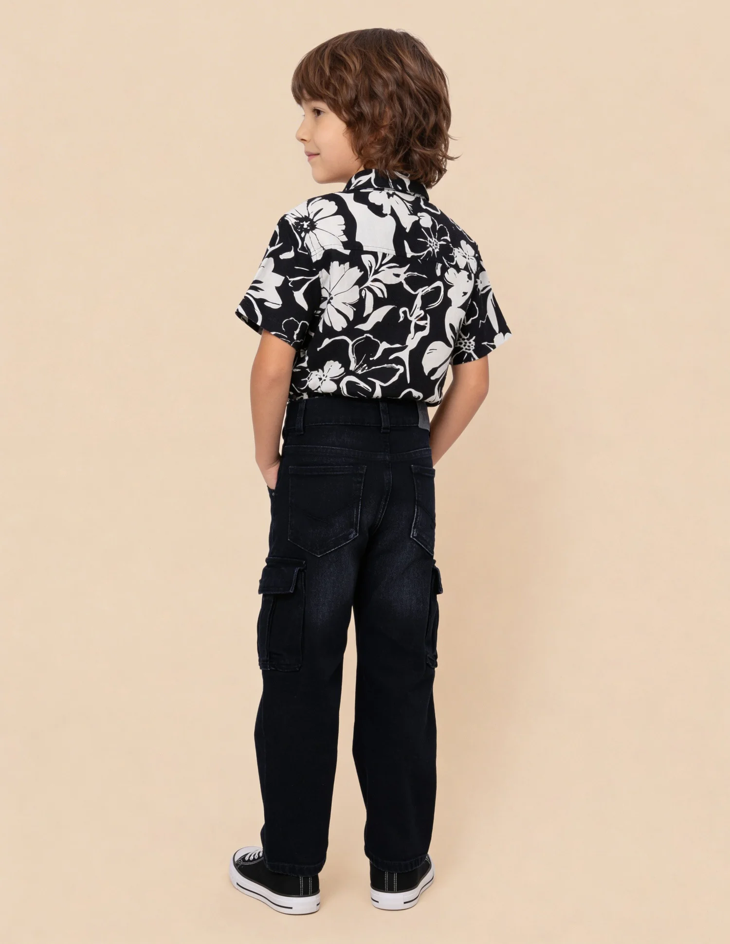Mid Rise Regular Fit Cargo Jeans - Image 4