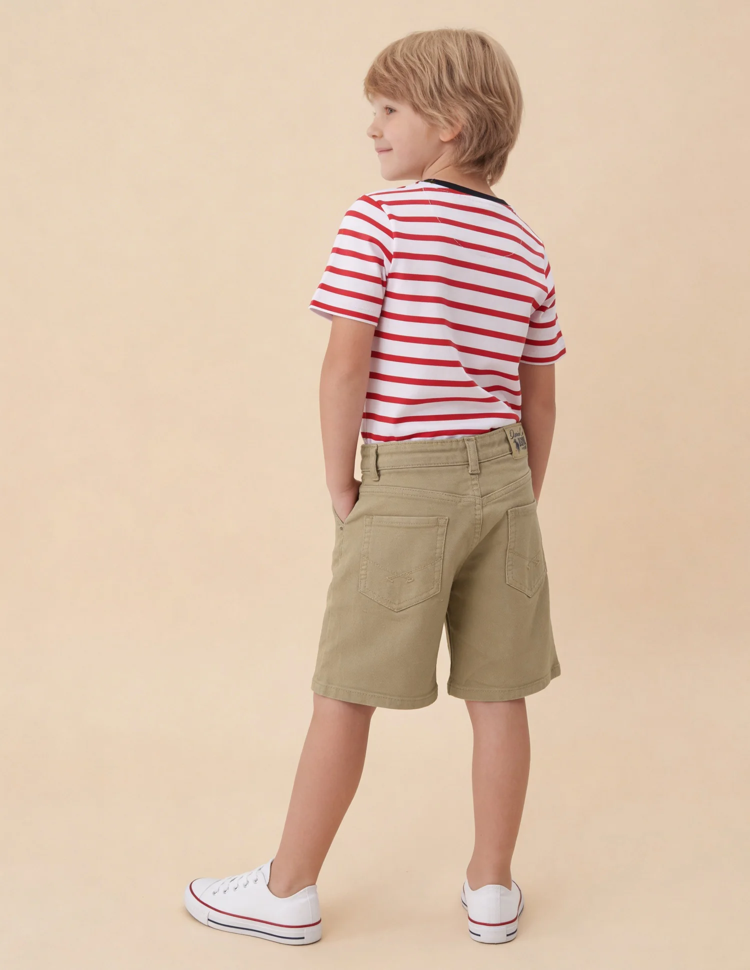 Mid Rise Regular Fit Shorts - Image 3