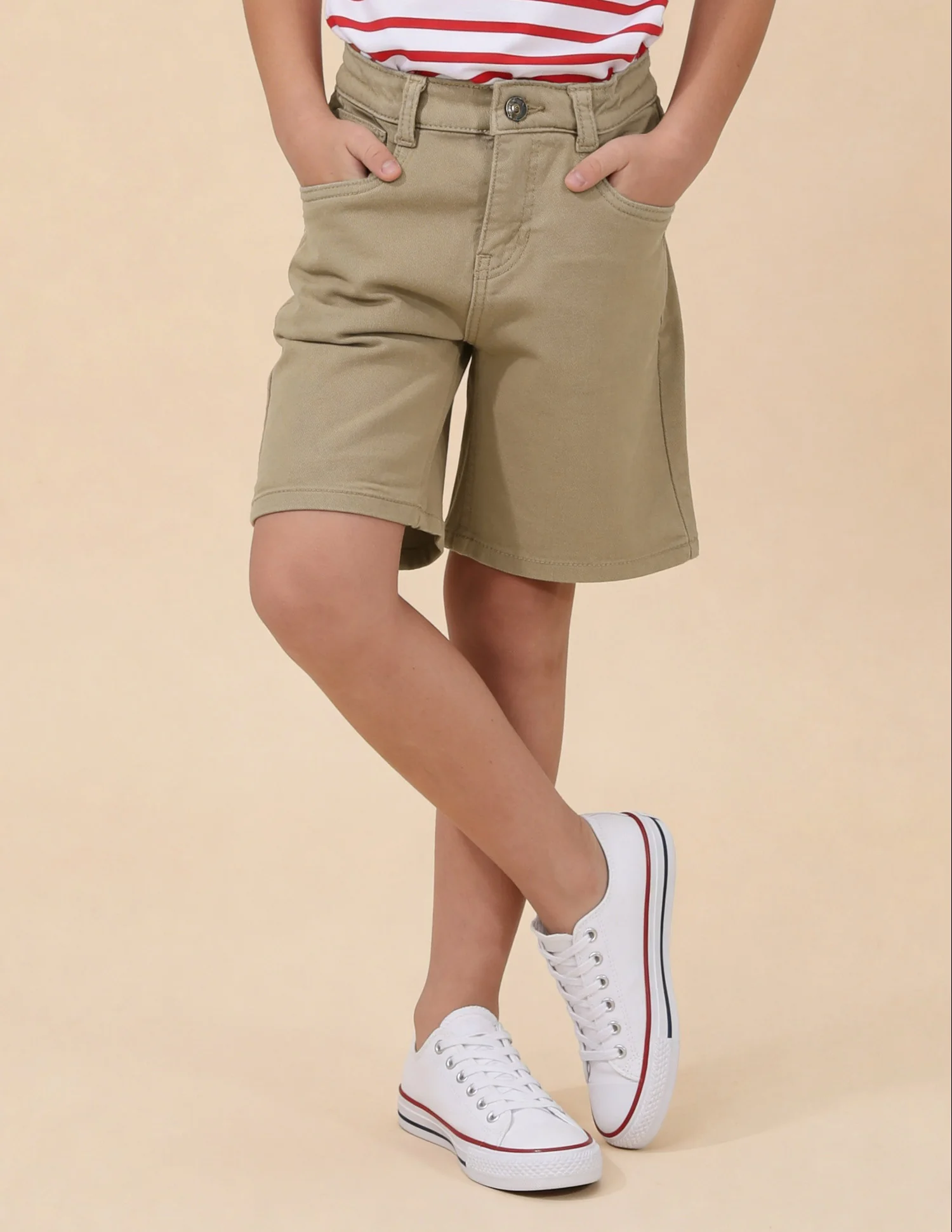 Mid Rise Regular Fit Shorts - Image 4