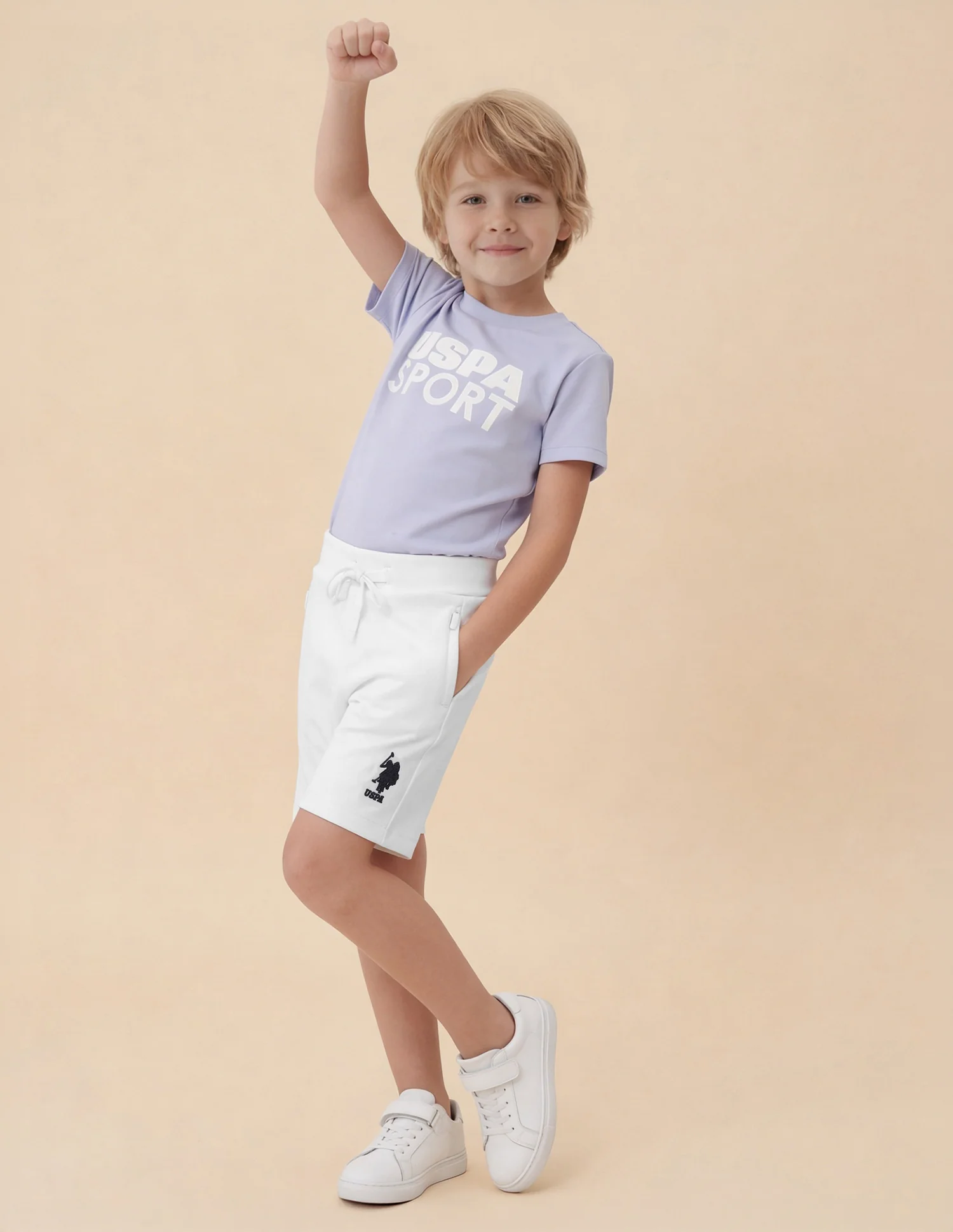 Mid Rise Regular Fit Shorts - Image 3