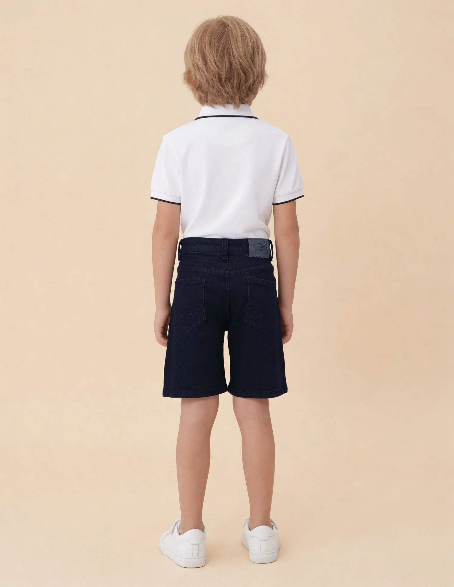 Mid Rise Regular Fit Shorts - Image 4