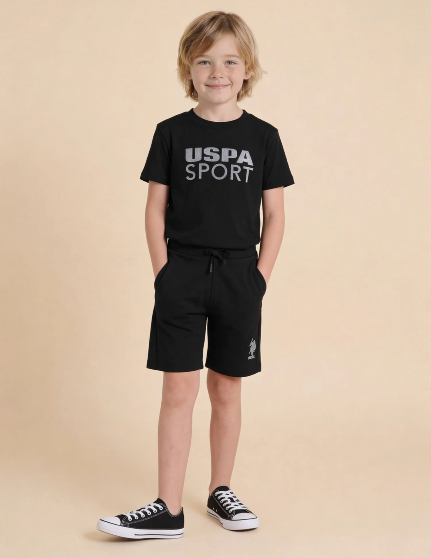 Mid Rise Regular Fit Shorts