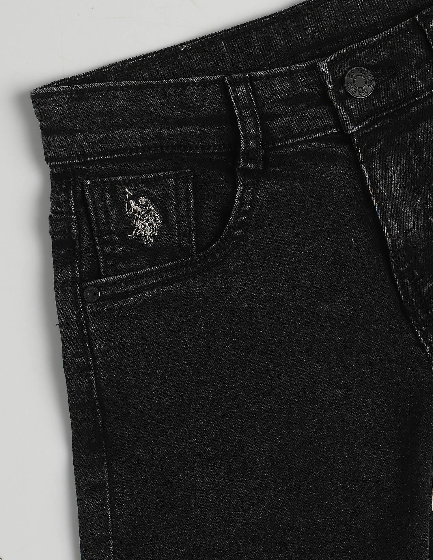Mid Rise Relaxed Fit Jeans - Image 2