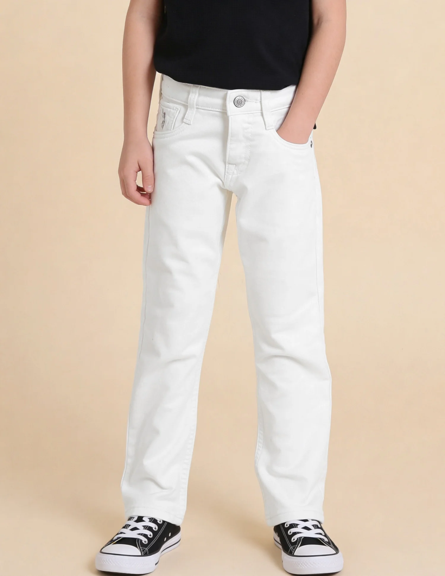 Mid Rise Relaxed Fit Jeans - Image 3