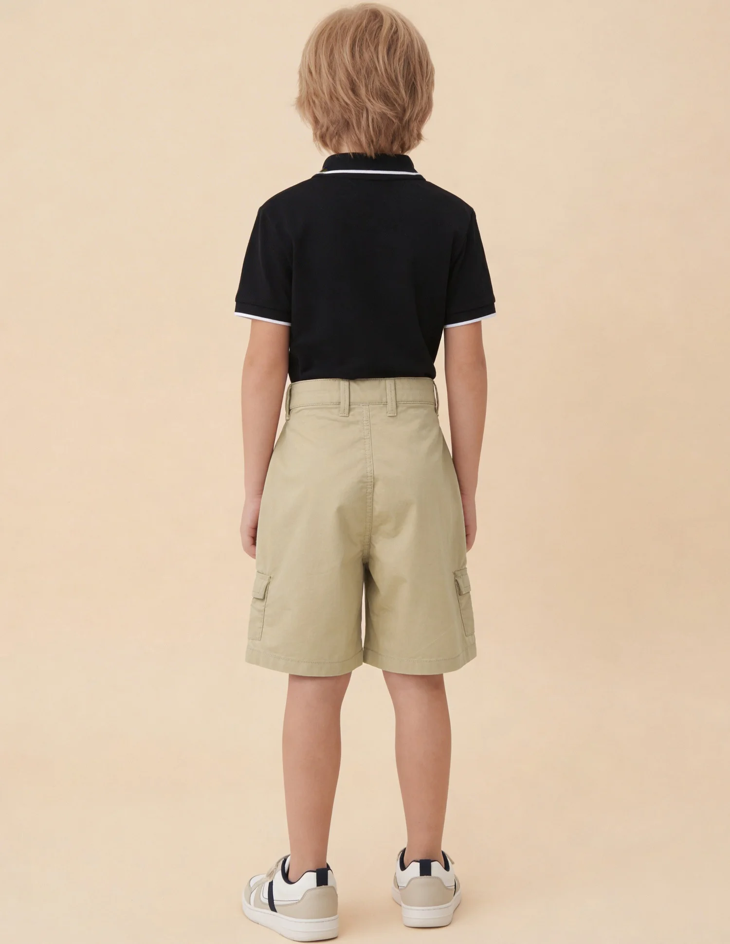 Mid Rise Relaxed Fit Shorts - Image 4