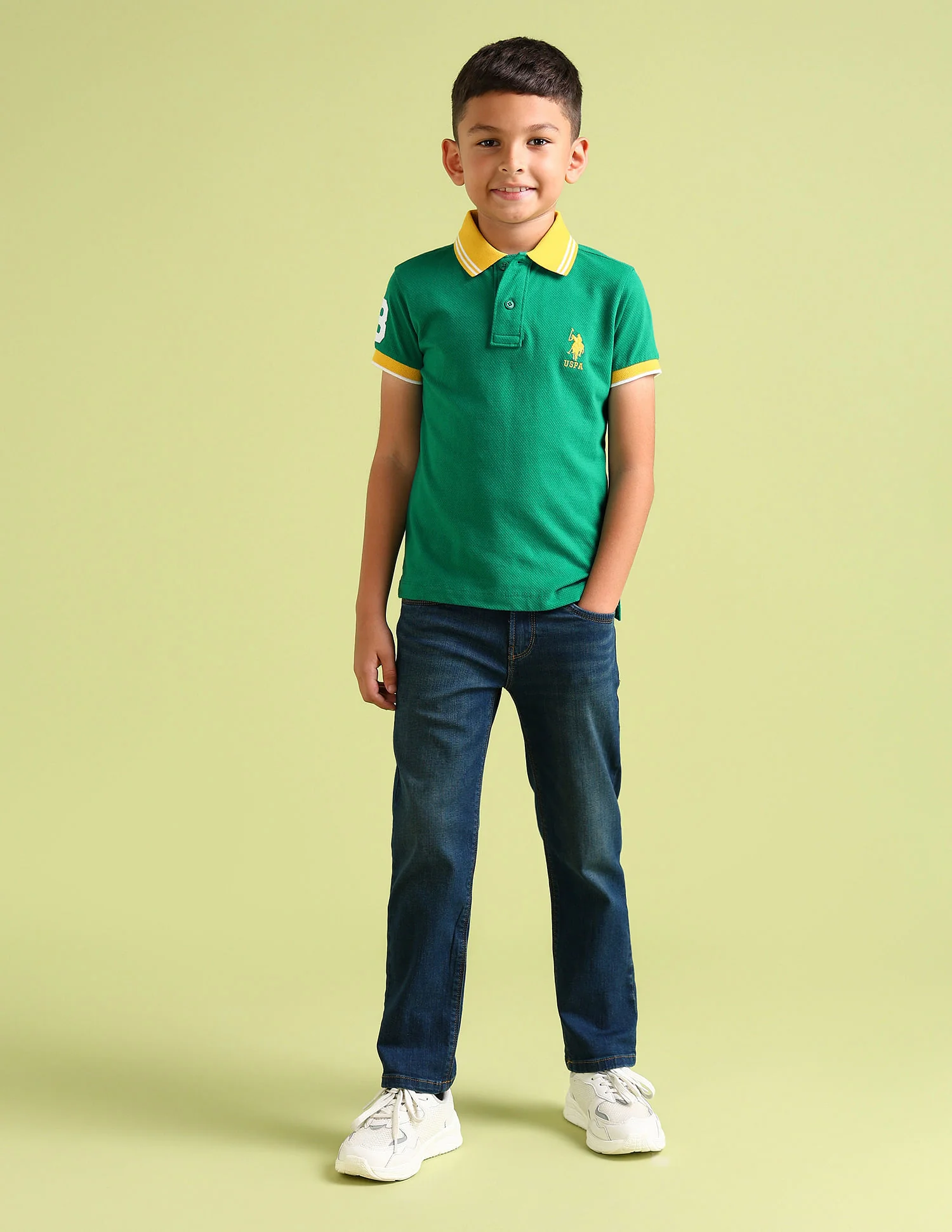 Regular fit Solid Polo Shirt - Image 3