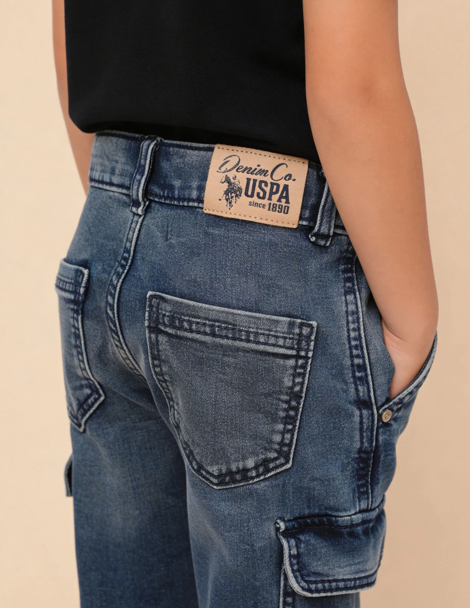Relaxed Fit Blue Jeans - Image 5