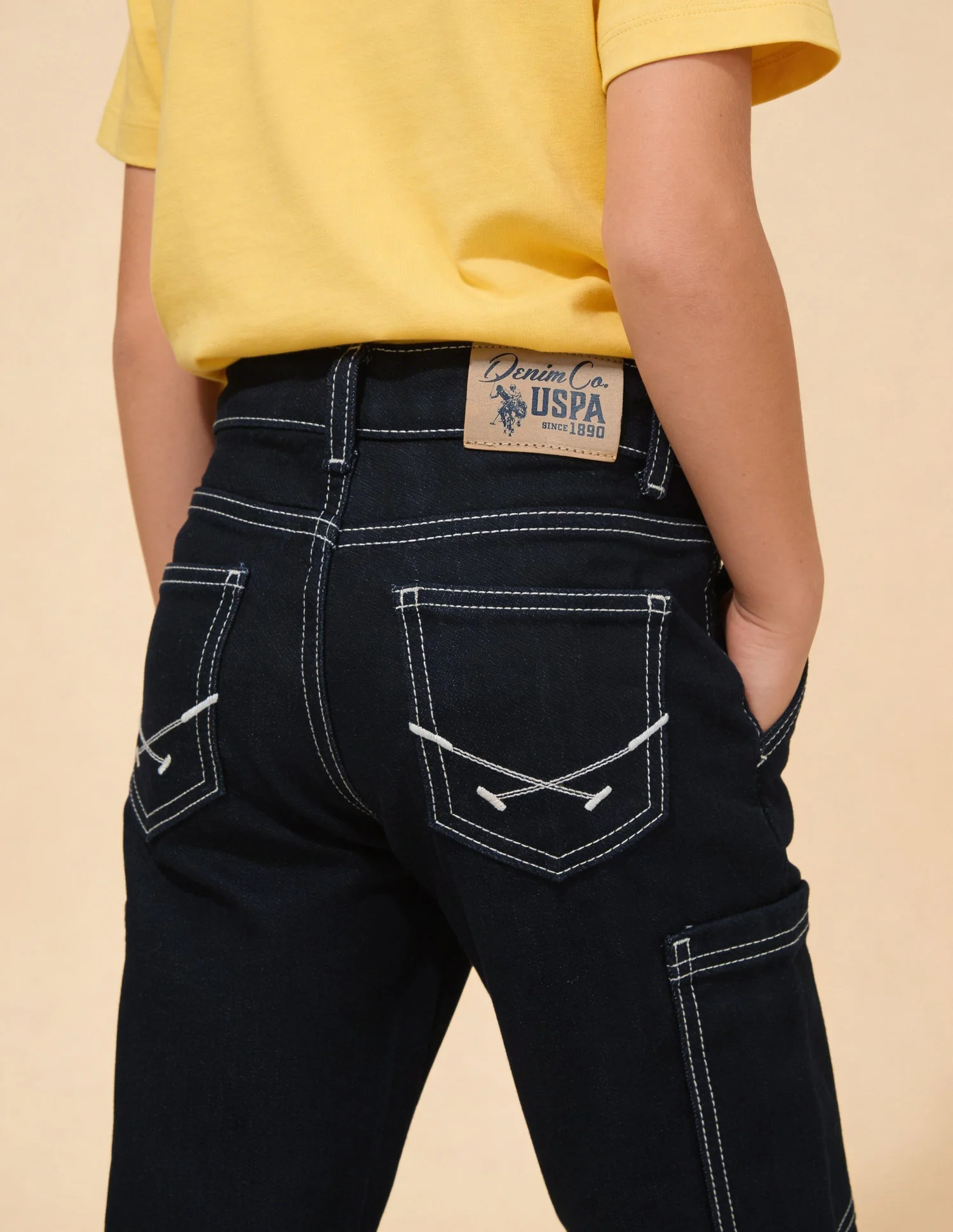 Relaxed Fit Blue Jeans - Image 5