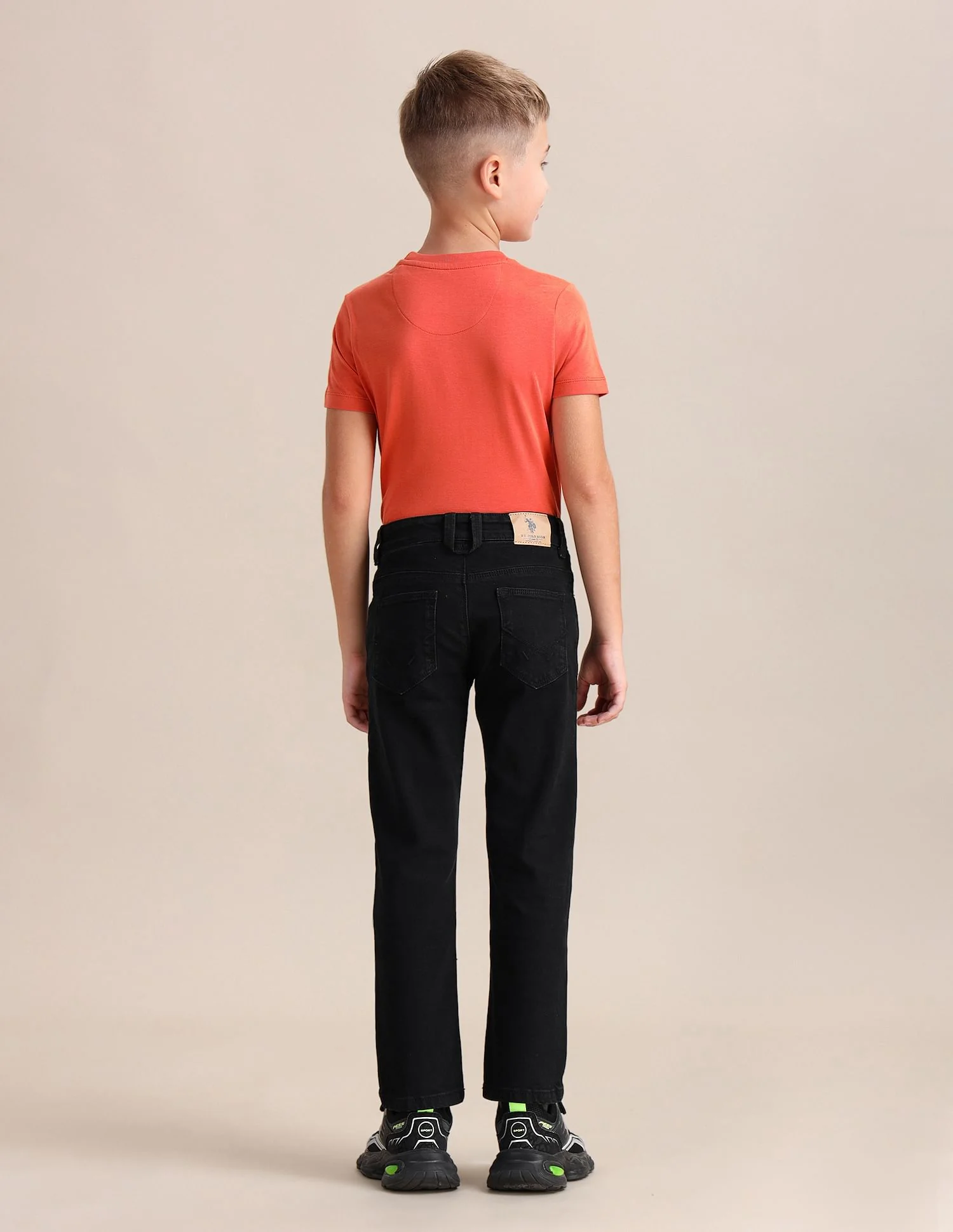 Relaxed Fit Dark Washed Jeans - Image 4