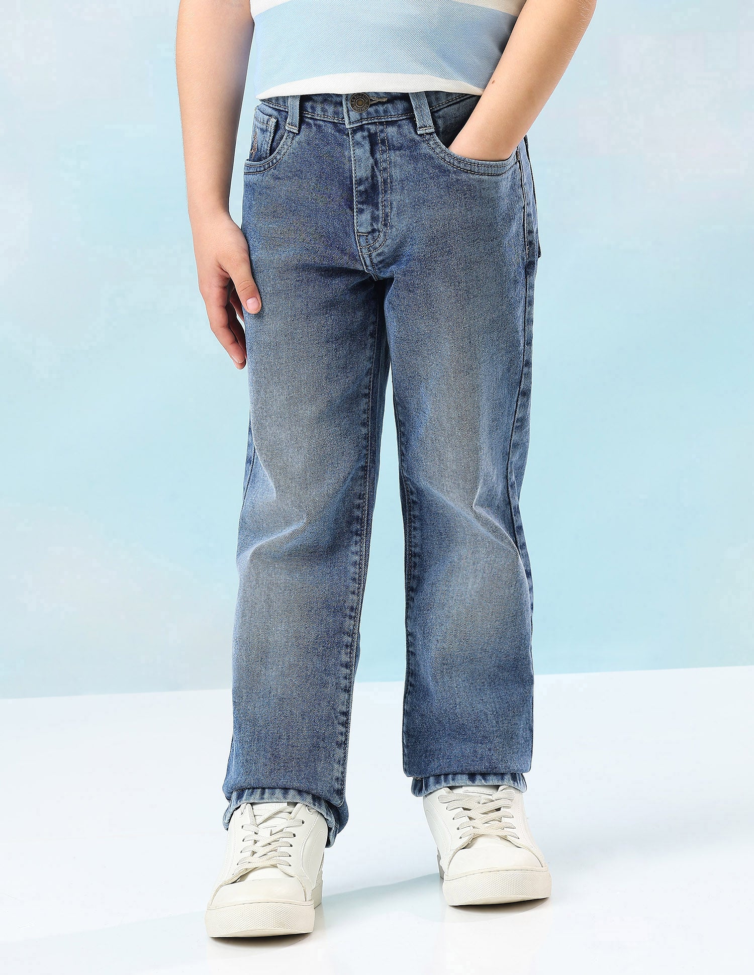 Relaxed Fit Mid Rise Jeans - Image 6