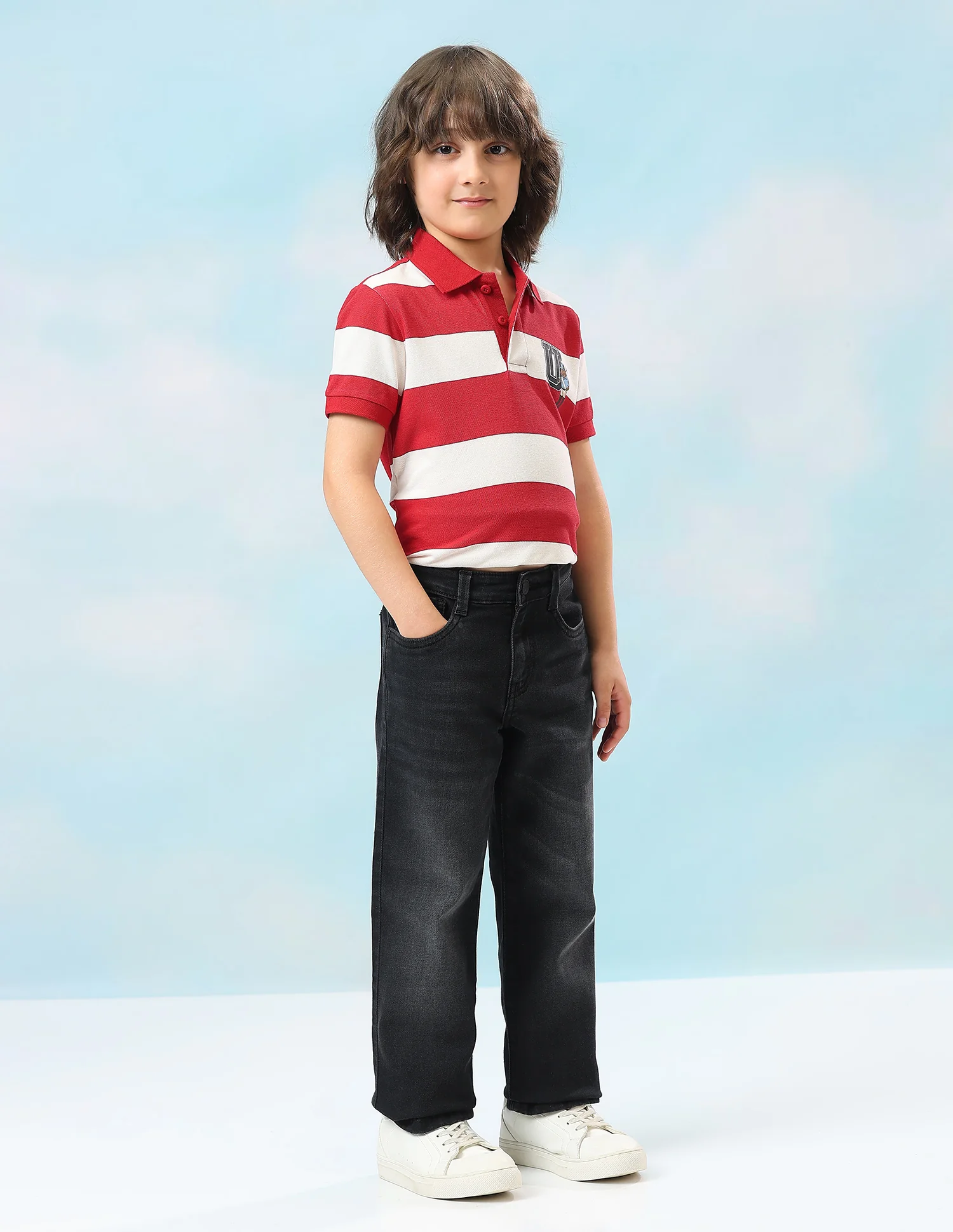 Relaxed Fit Whiskered Jeans - Image 4