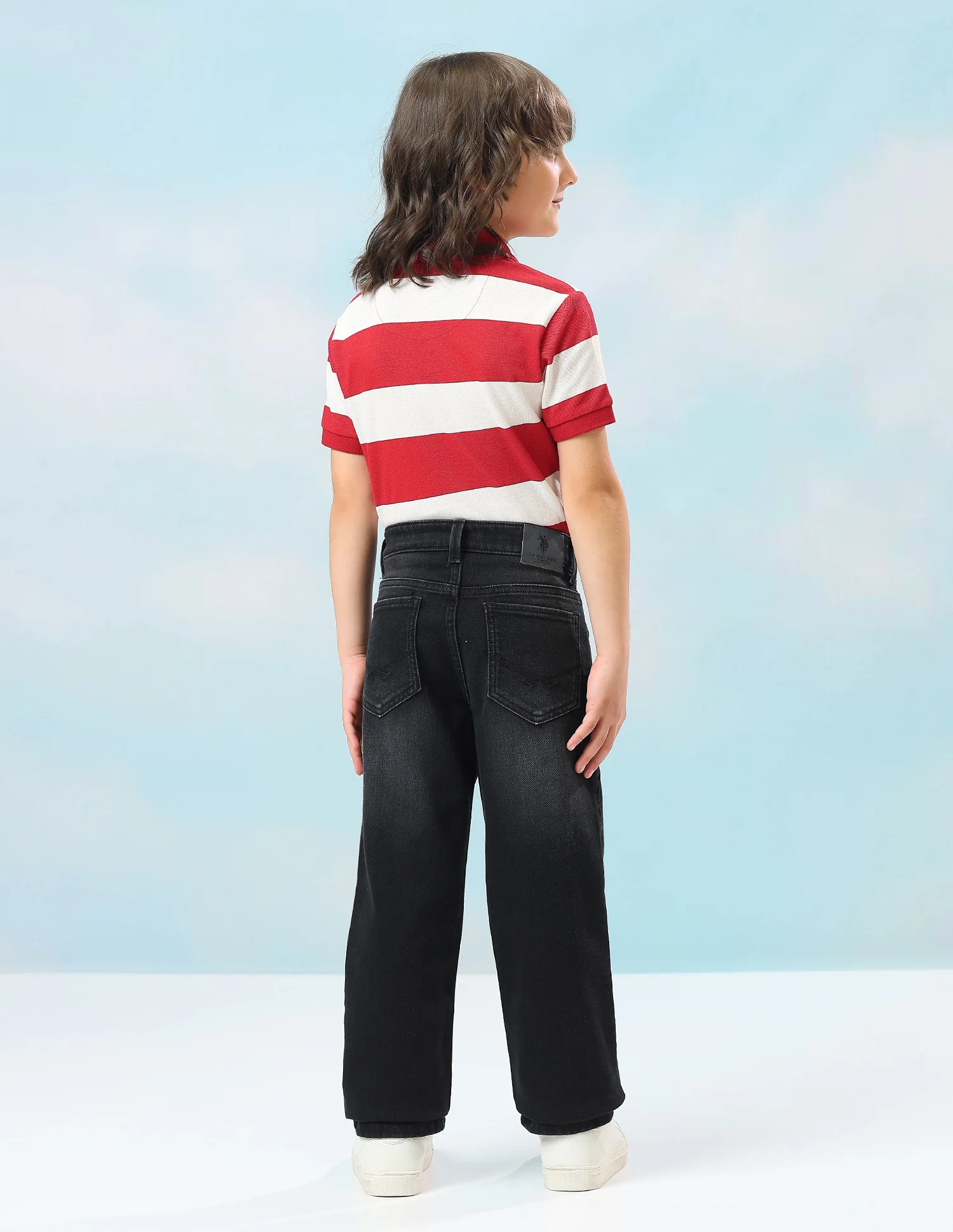 Relaxed Fit Whiskered Jeans - Image 5