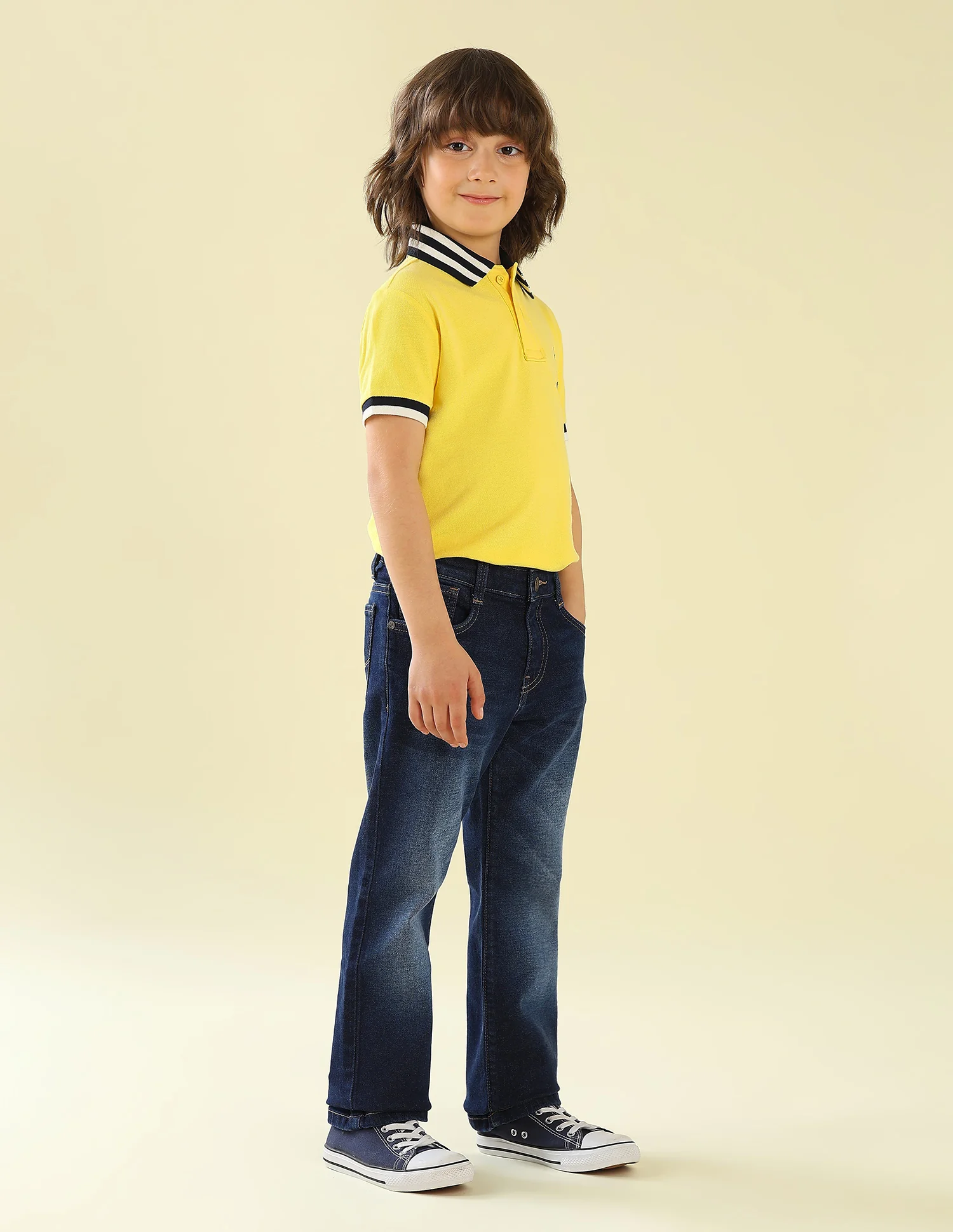 Relaxed Fit Whiskered Jeans - Image 4