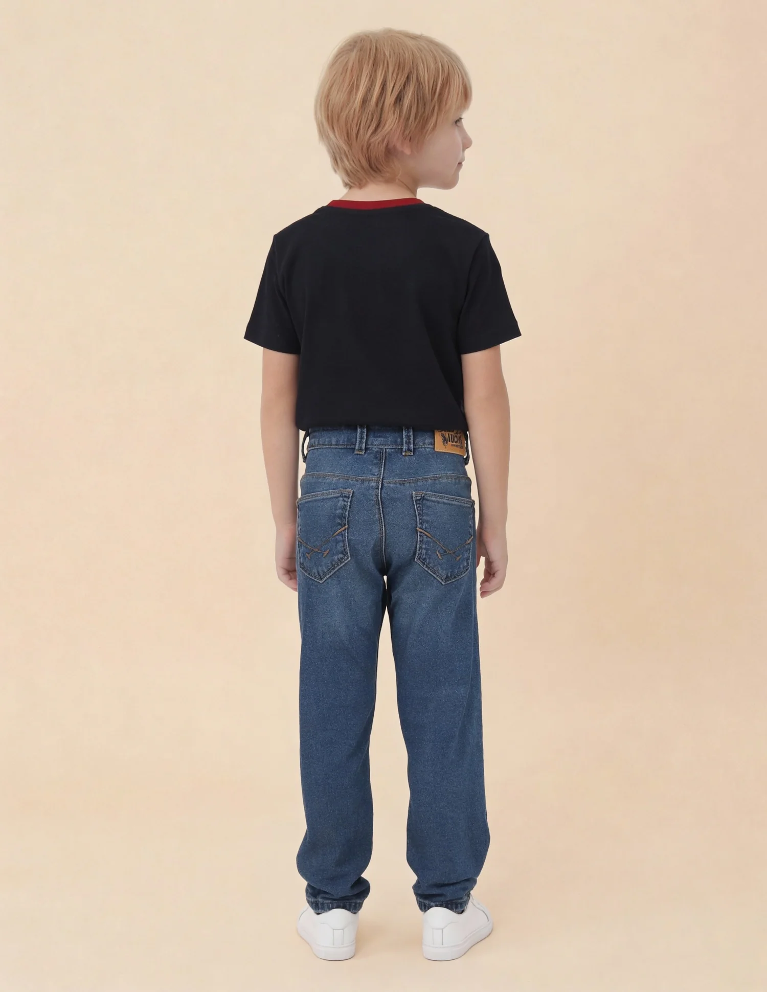Relaxed Fit Whiskered Jeans - Image 4