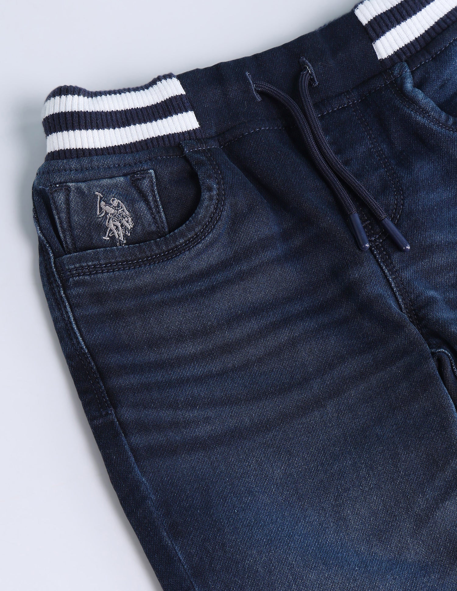 Slim fit Solid Jeans - Image 2