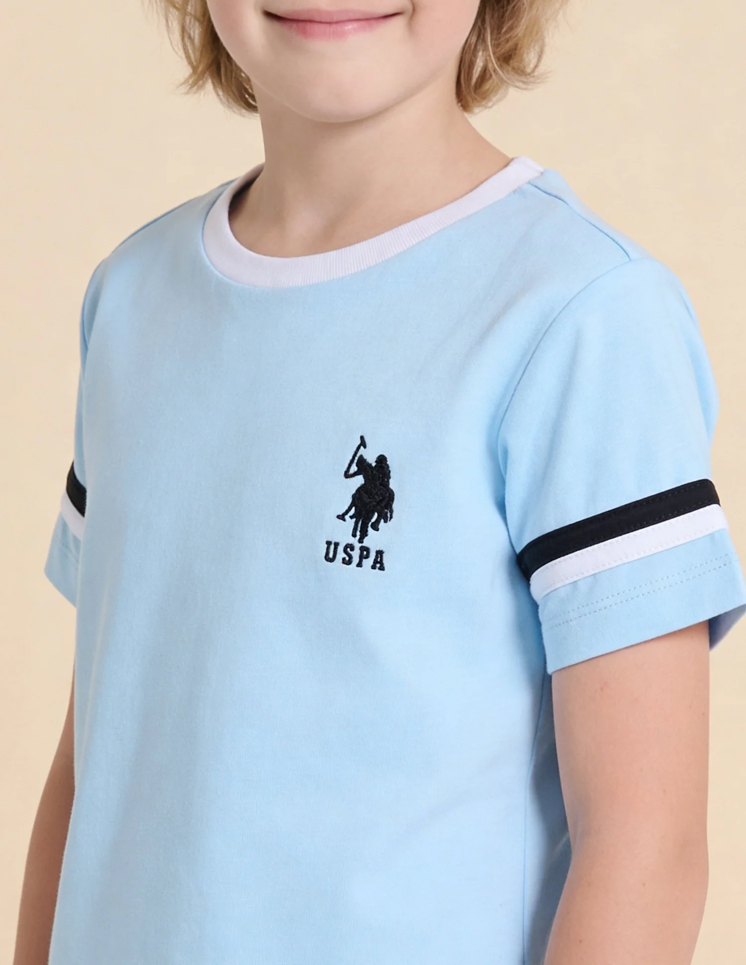 Solid And Graphic Printed Regular Fit T-Shirt - Pack Of 2 - Image 10