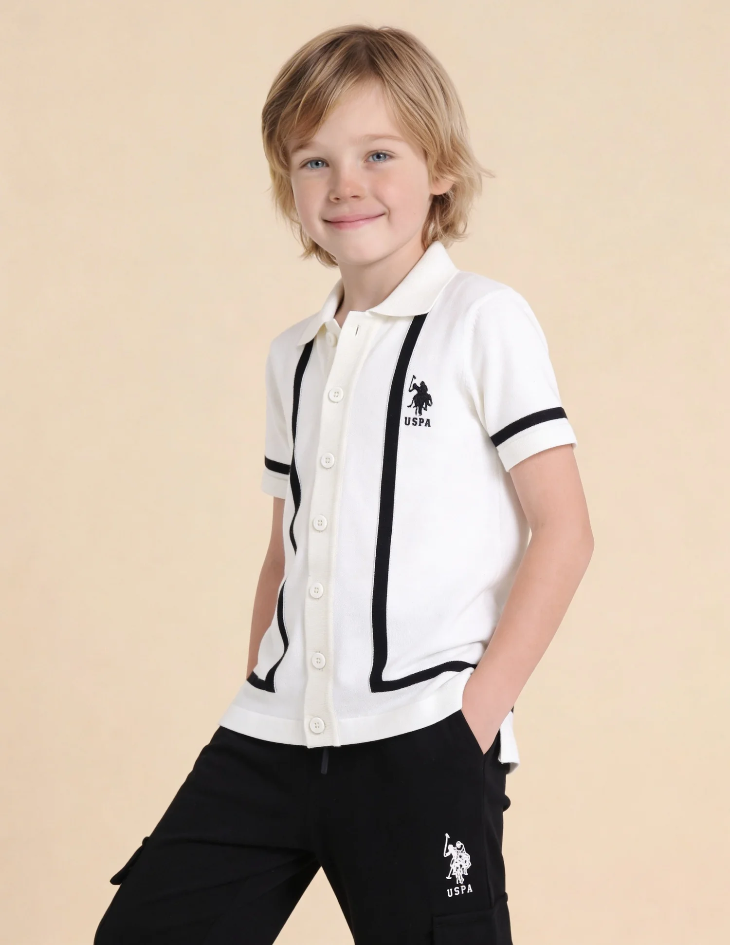 Solid Regular Fit Shirt - Image 4