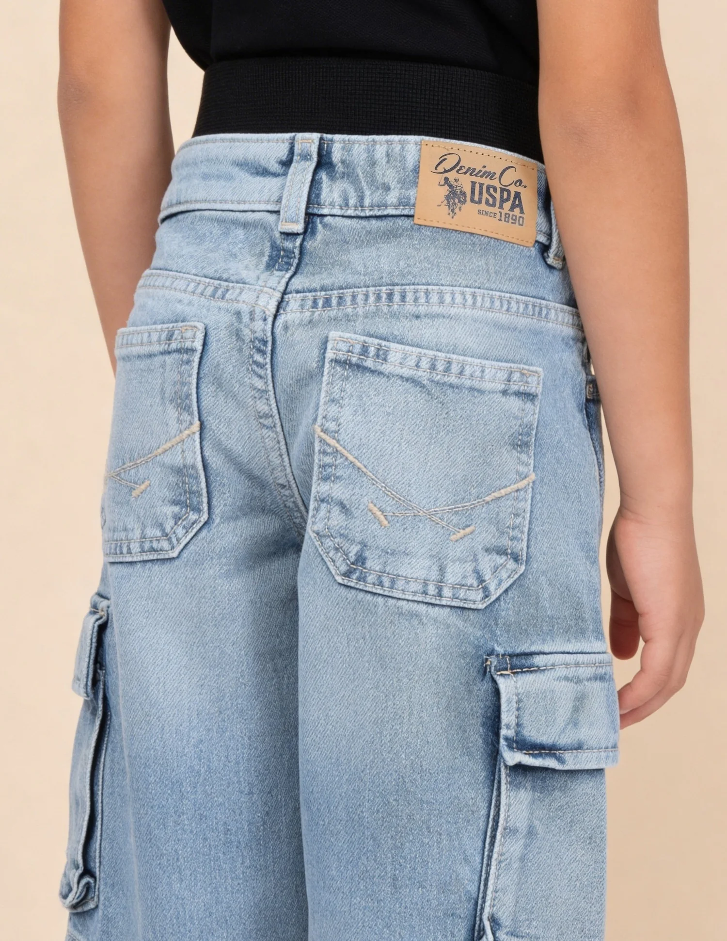 Stone Washed Baggy Fit Cargo Jeans - Image 5