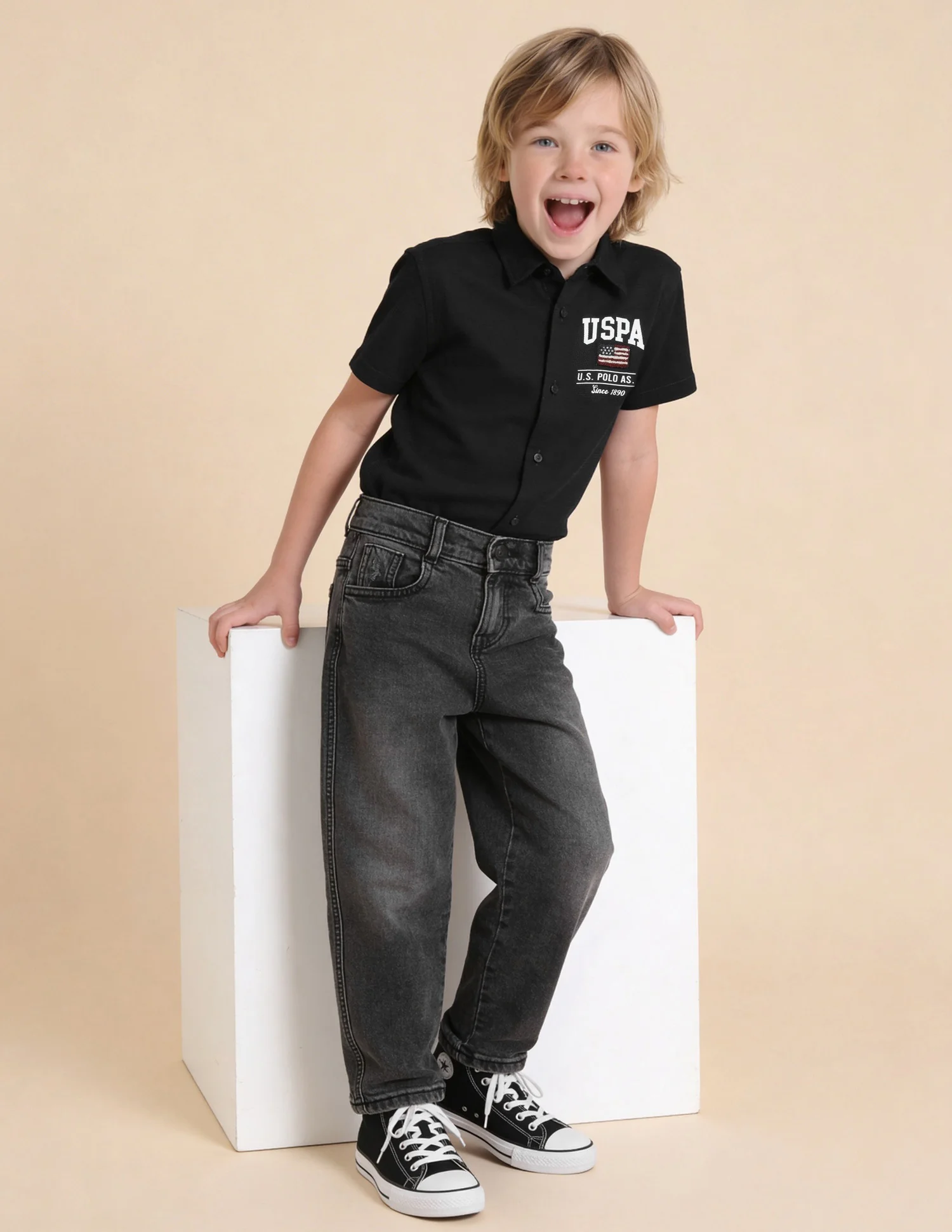Stone Washed Baggy Fit Jeans