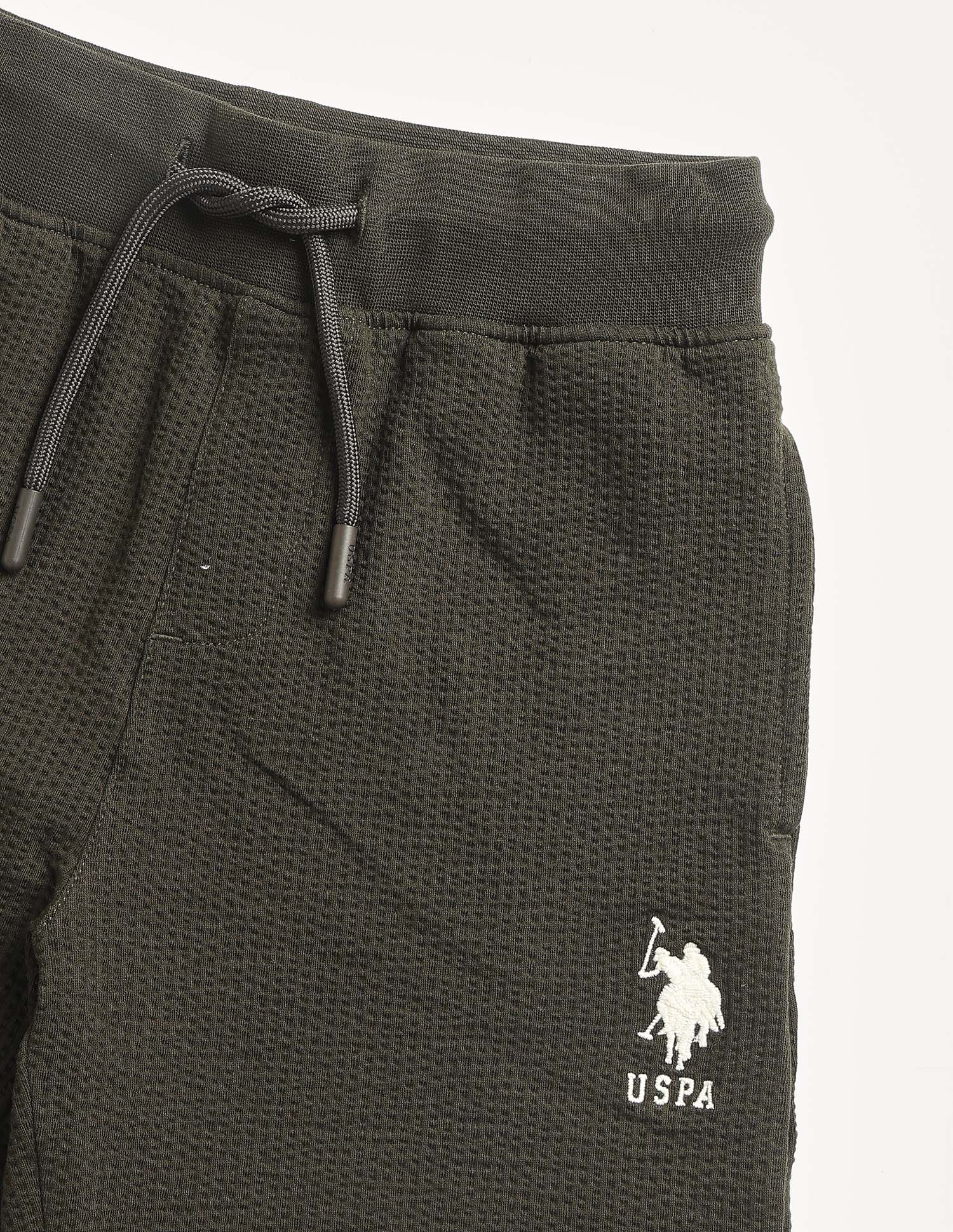 Textured Regular Fit Shorts - Image 2