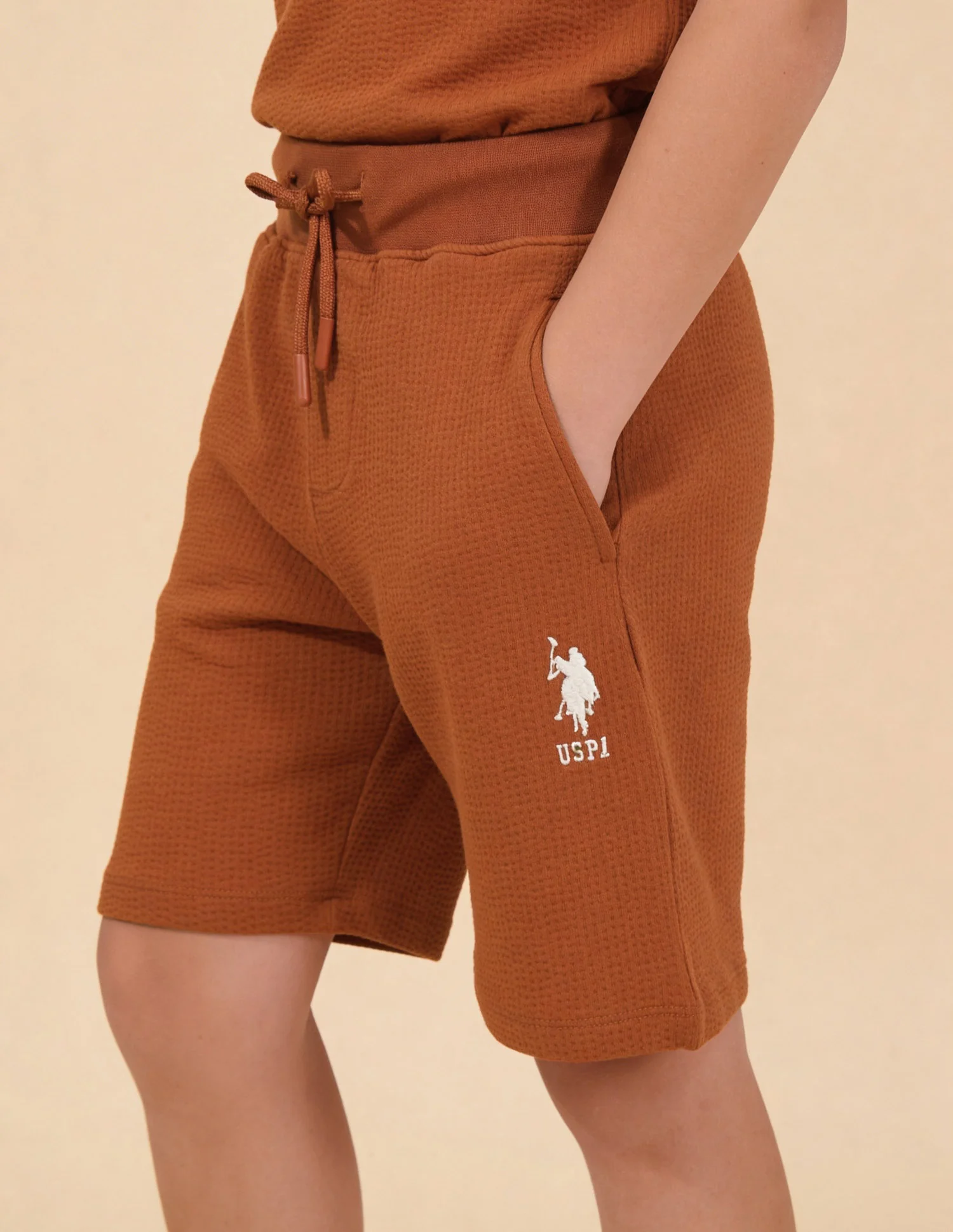 Textured Regular Fit Shorts - Image 5