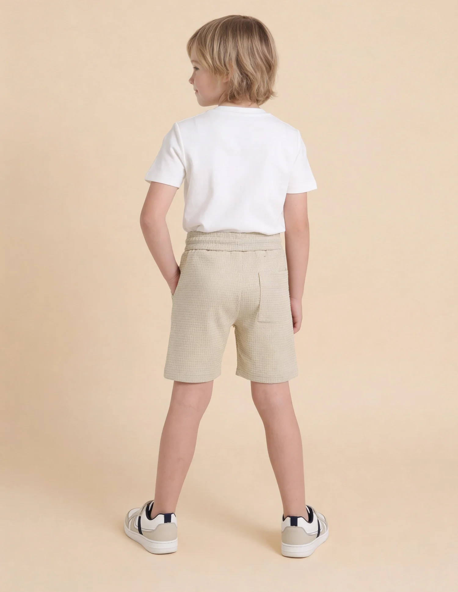 Textured Regular Fit Shorts - Image 3