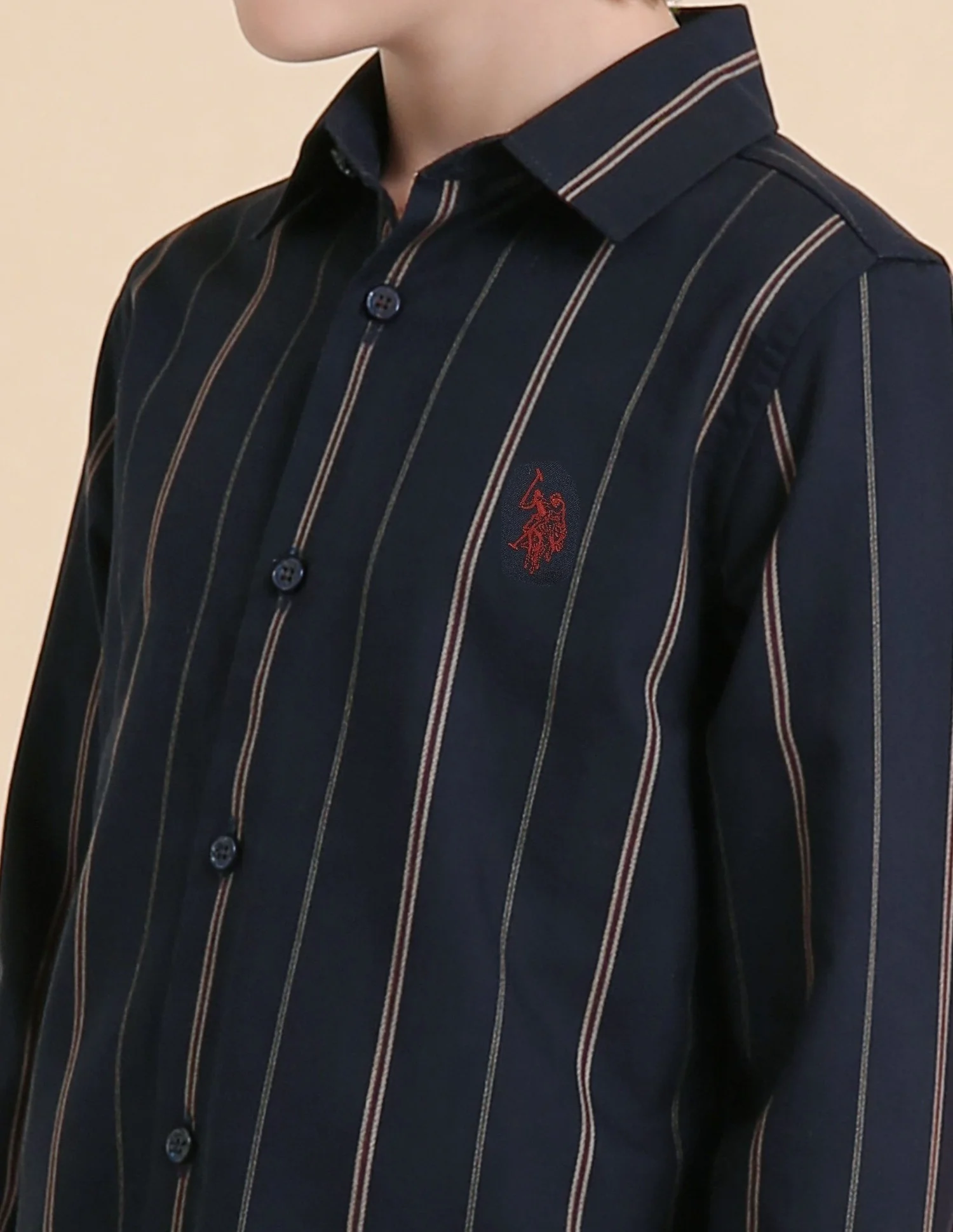 Vertical Striped Regular Fit Shirt - Image 6