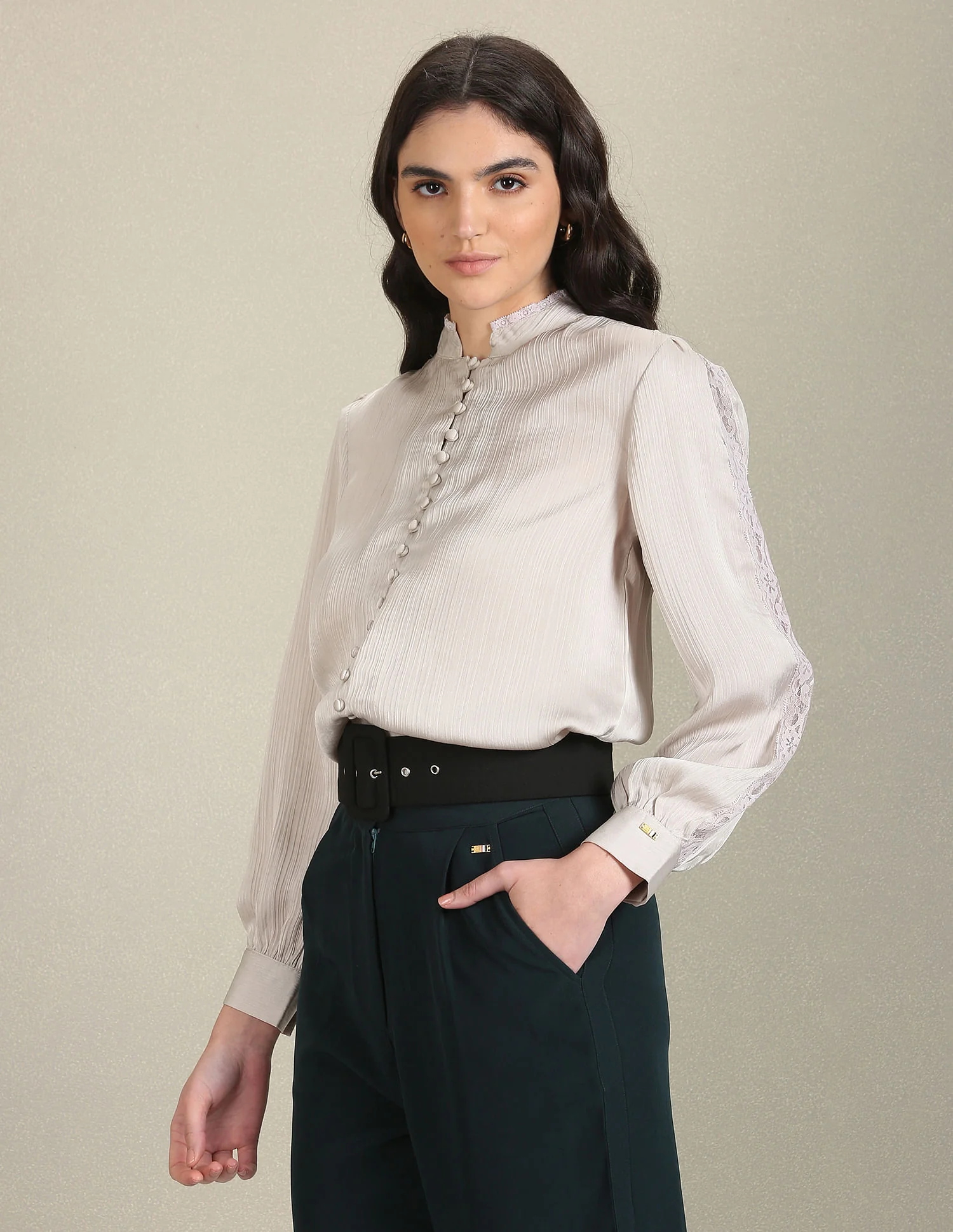 Lace Detail Solid Shirt - Image 4