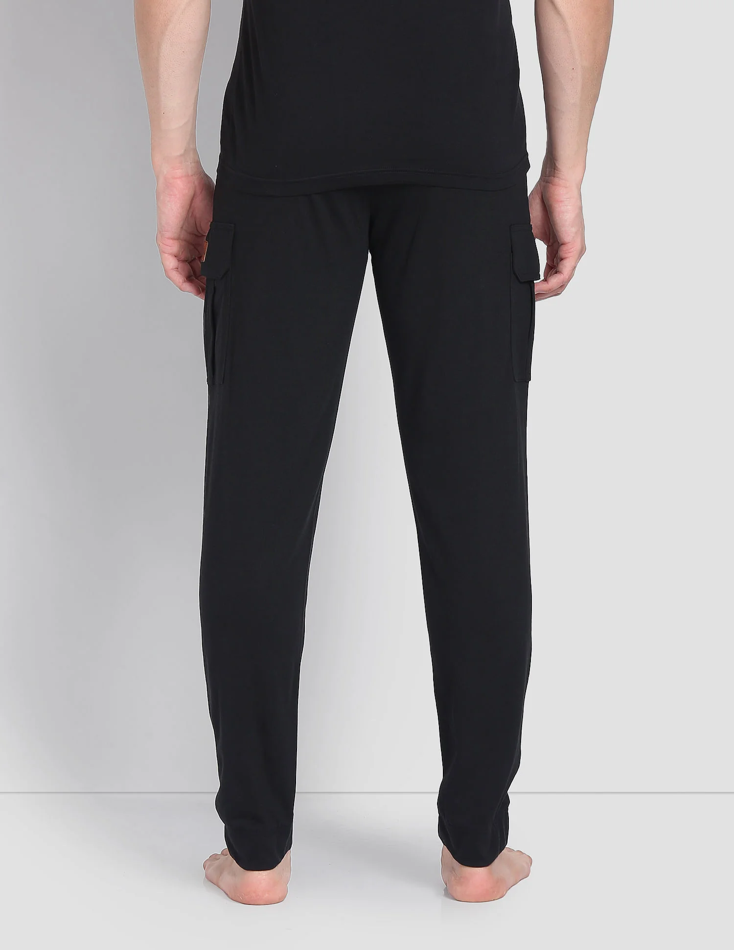 Men Mid Rise Lightweight Utility Cargo Joggers - Image 5
