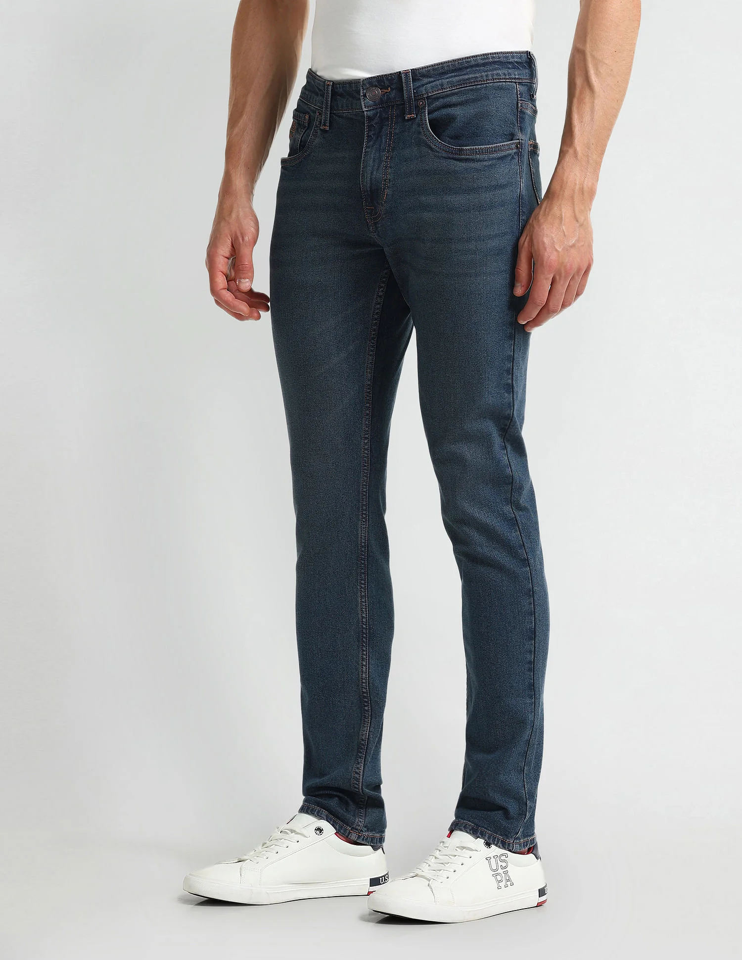 Brandon Slim Fit Tapered Blue Jeans - Image 4