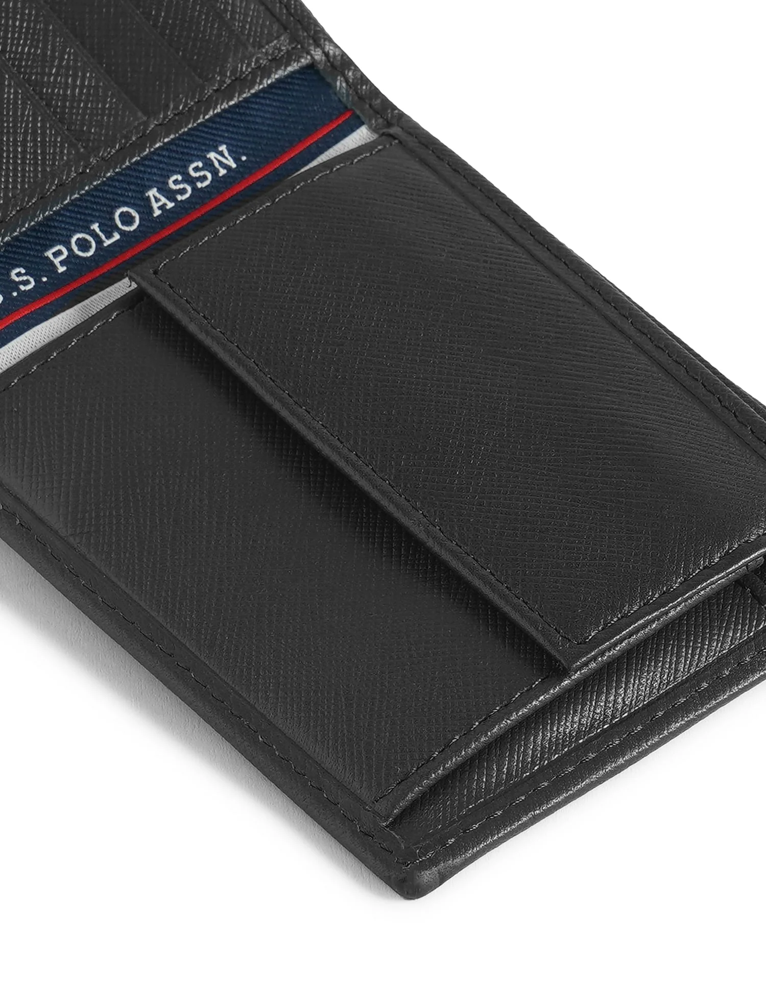 Bi-Fold Textured Wallet - Image 5