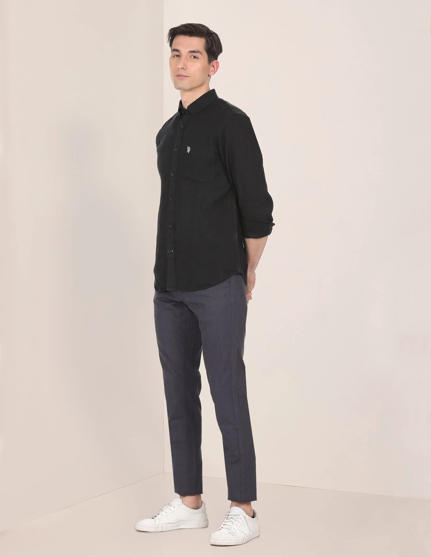 Men Black Button Down Collar Linen Solid Casual Shirt - Image 2
