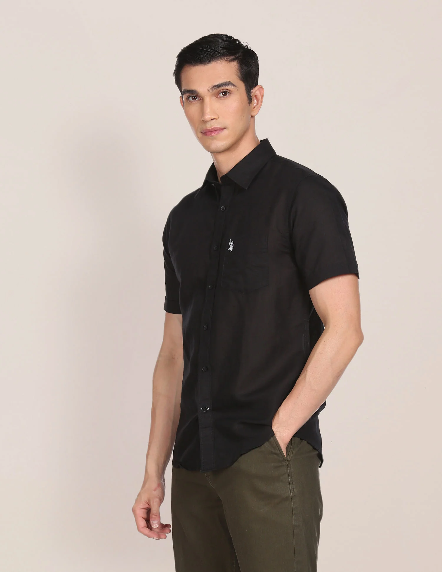 Men Black Chest Pocket Solid Casual Shirt - Image 4