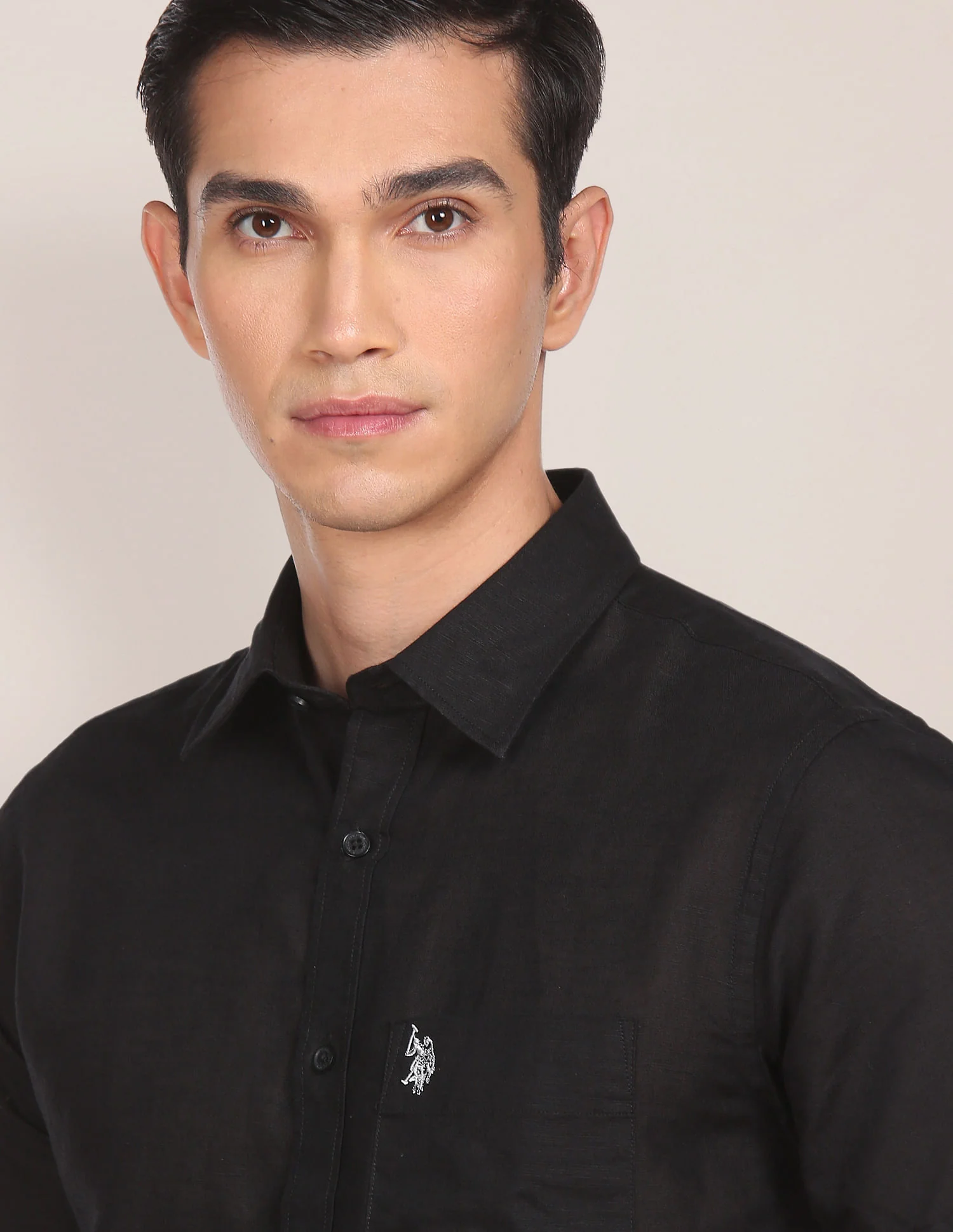 Men Black Chest Pocket Solid Casual Shirt - Image 7
