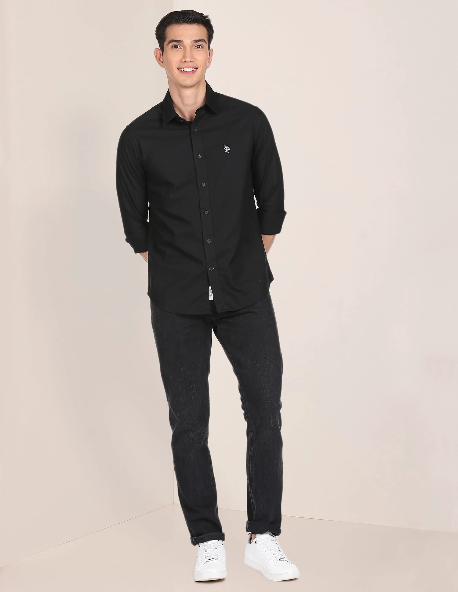 Men Black Premium Cotton Solid Casual Shirt - Image 3