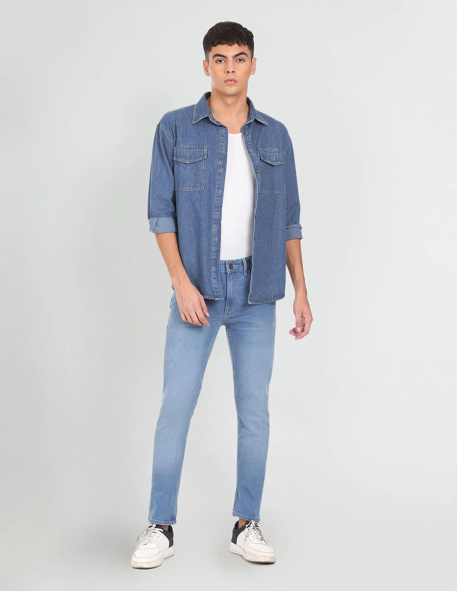 Men Blue Mid Rise Regallo Skinny Fit Stone Wash Jeans - Image 2