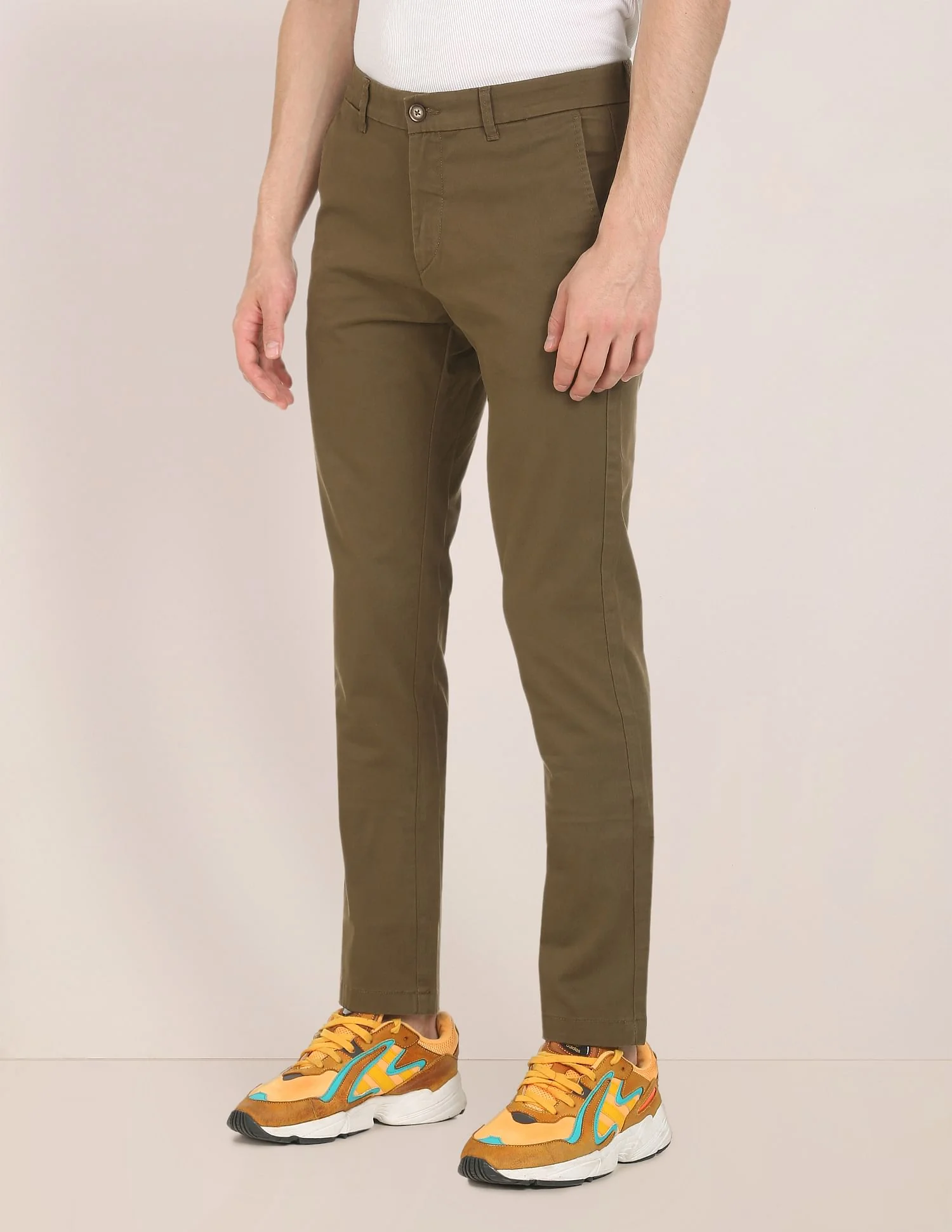 Men Dark Khaki Denver Slim Fit Solid Casual Trousers - Image 3