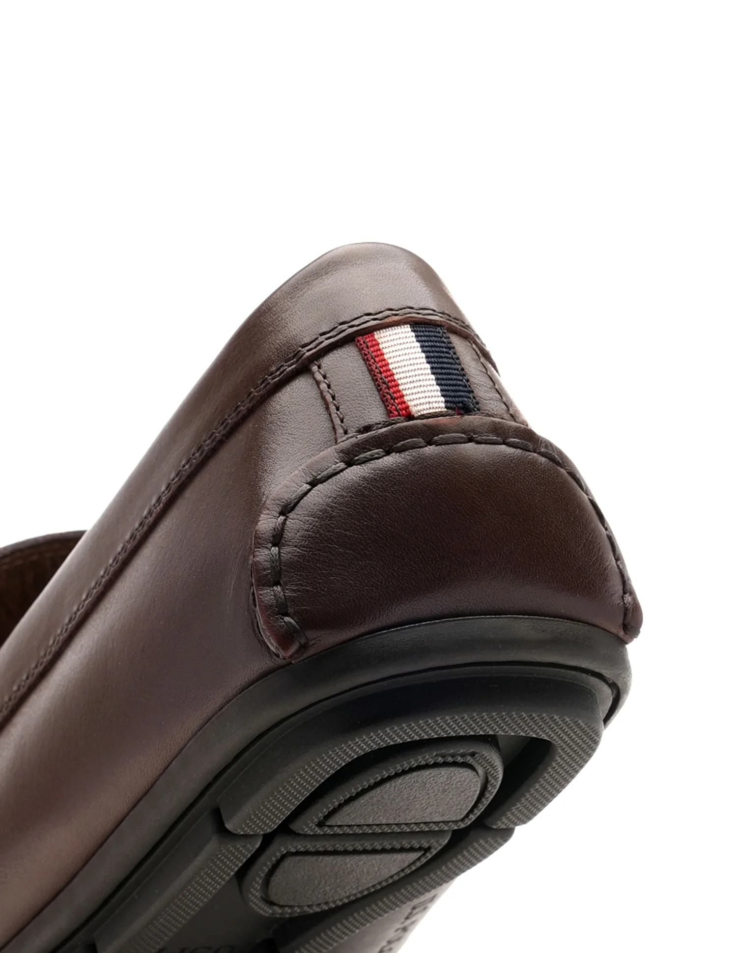 Men Metallic Logo Alizah Loafers - Image 8