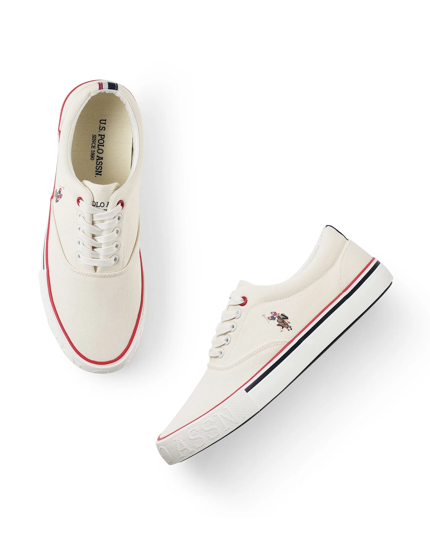 Men Clyde Beige Classics  Sneakers - Image 3