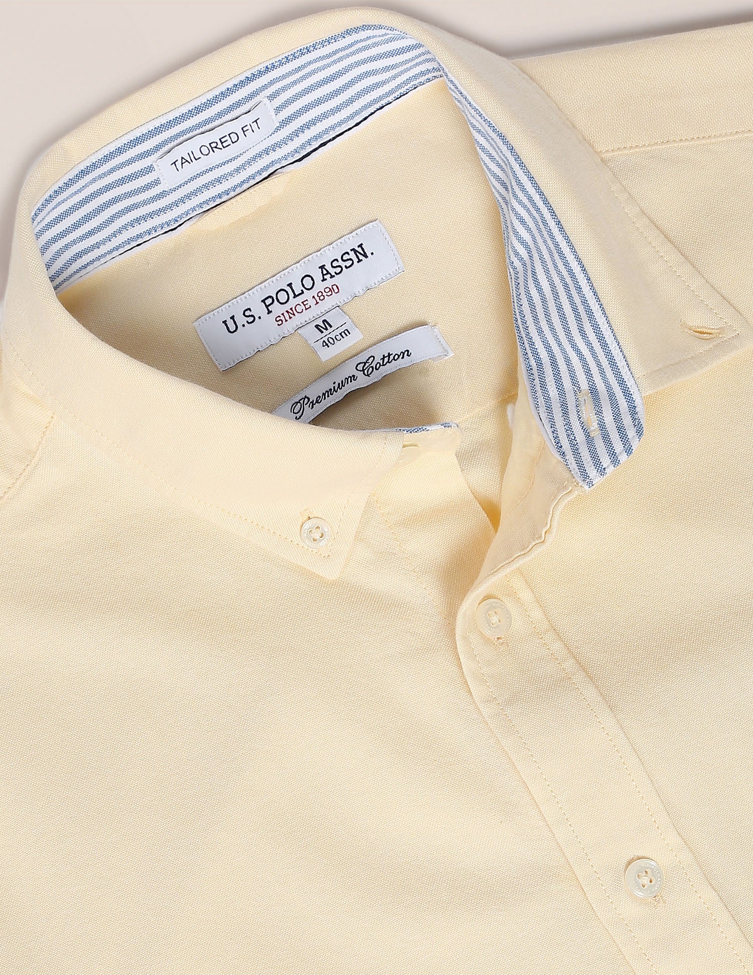 Men Yellow Solid Twill Weave Casual Shirt - Image 2