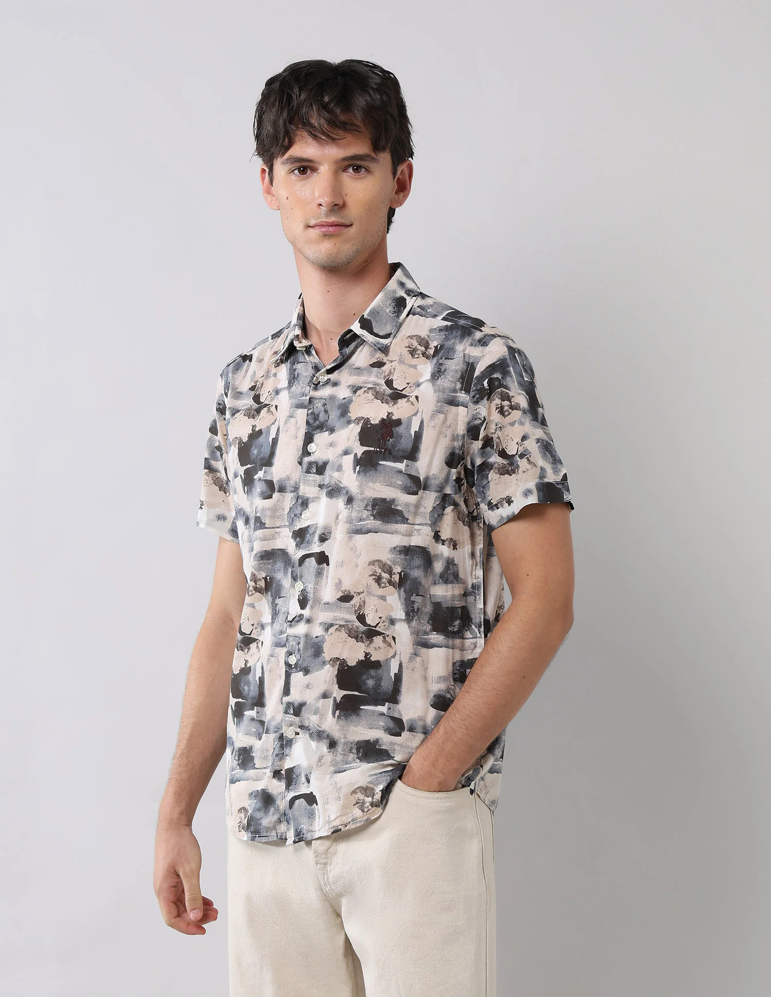 Abstract Printed Regular Fit Shirt - Image 4