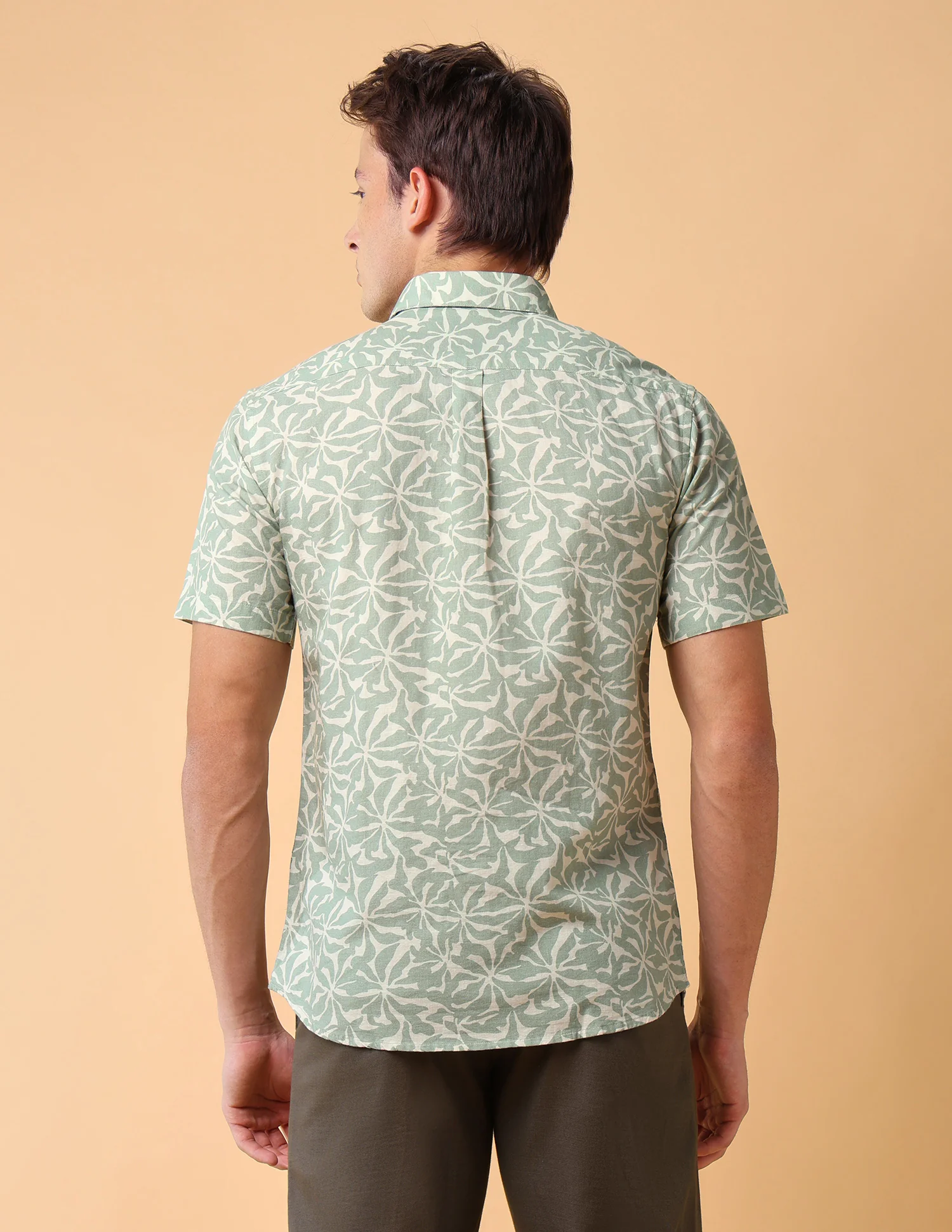 Abstract Printed Regular Fit Shirt - Image 5