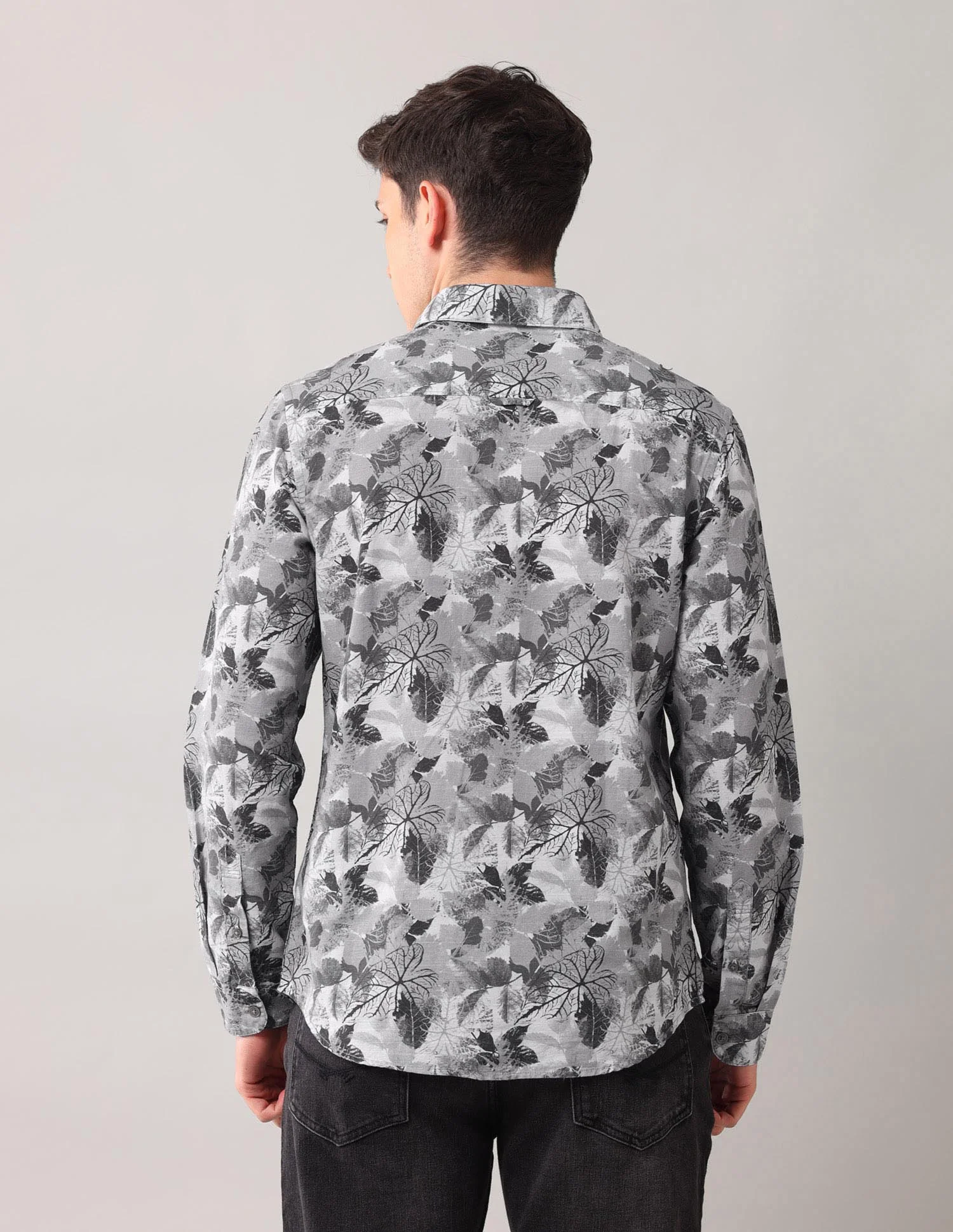 All Over Printed Regular Fit Shirt - Image 5