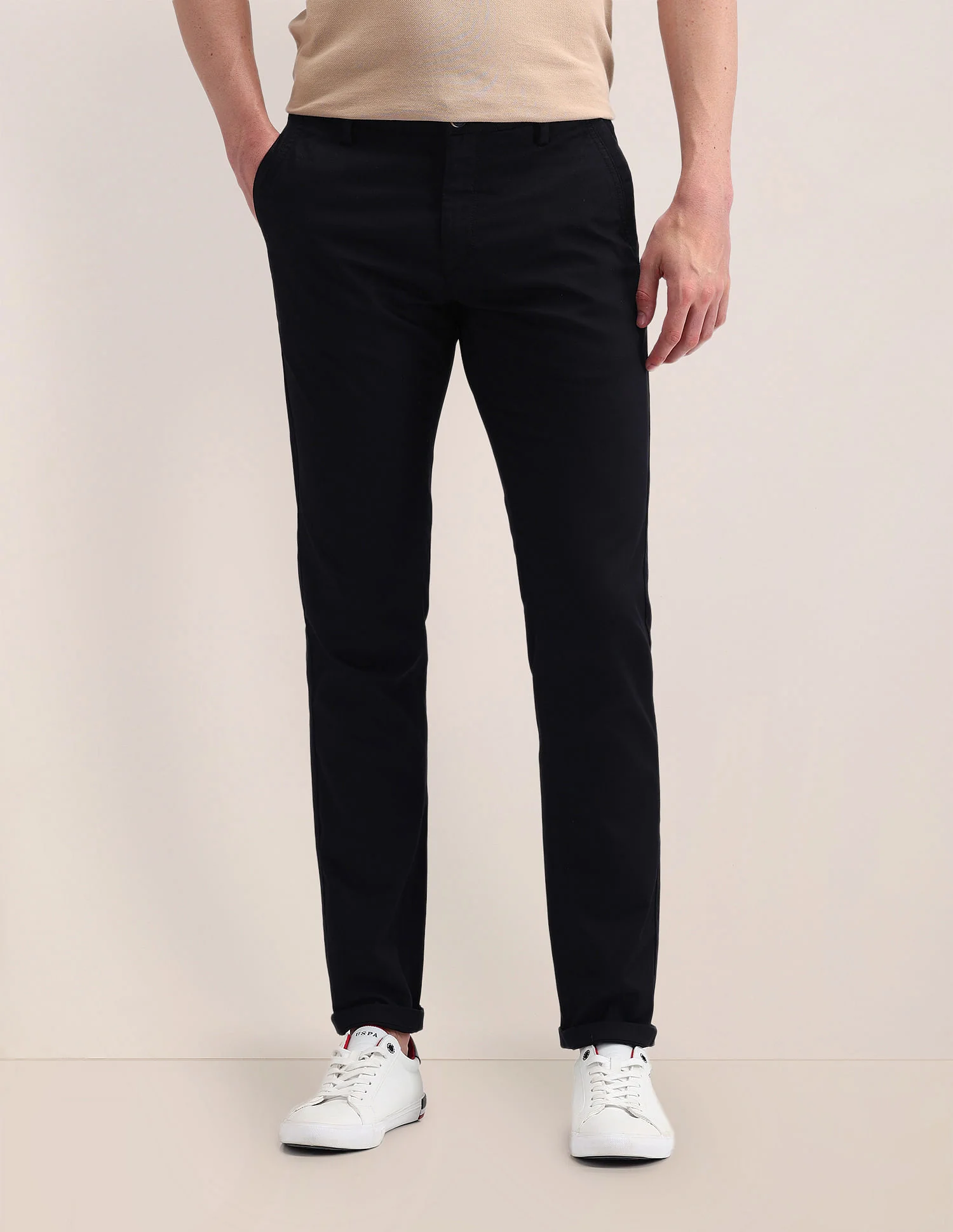 Austin Fit Solid Trousers