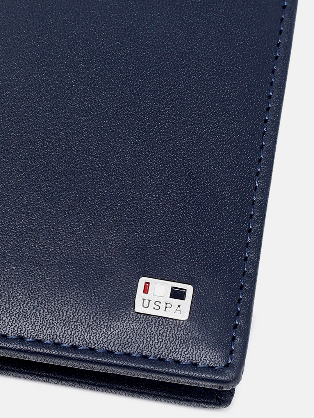 Bi Fold Leather Malvin Wallet - Image 8